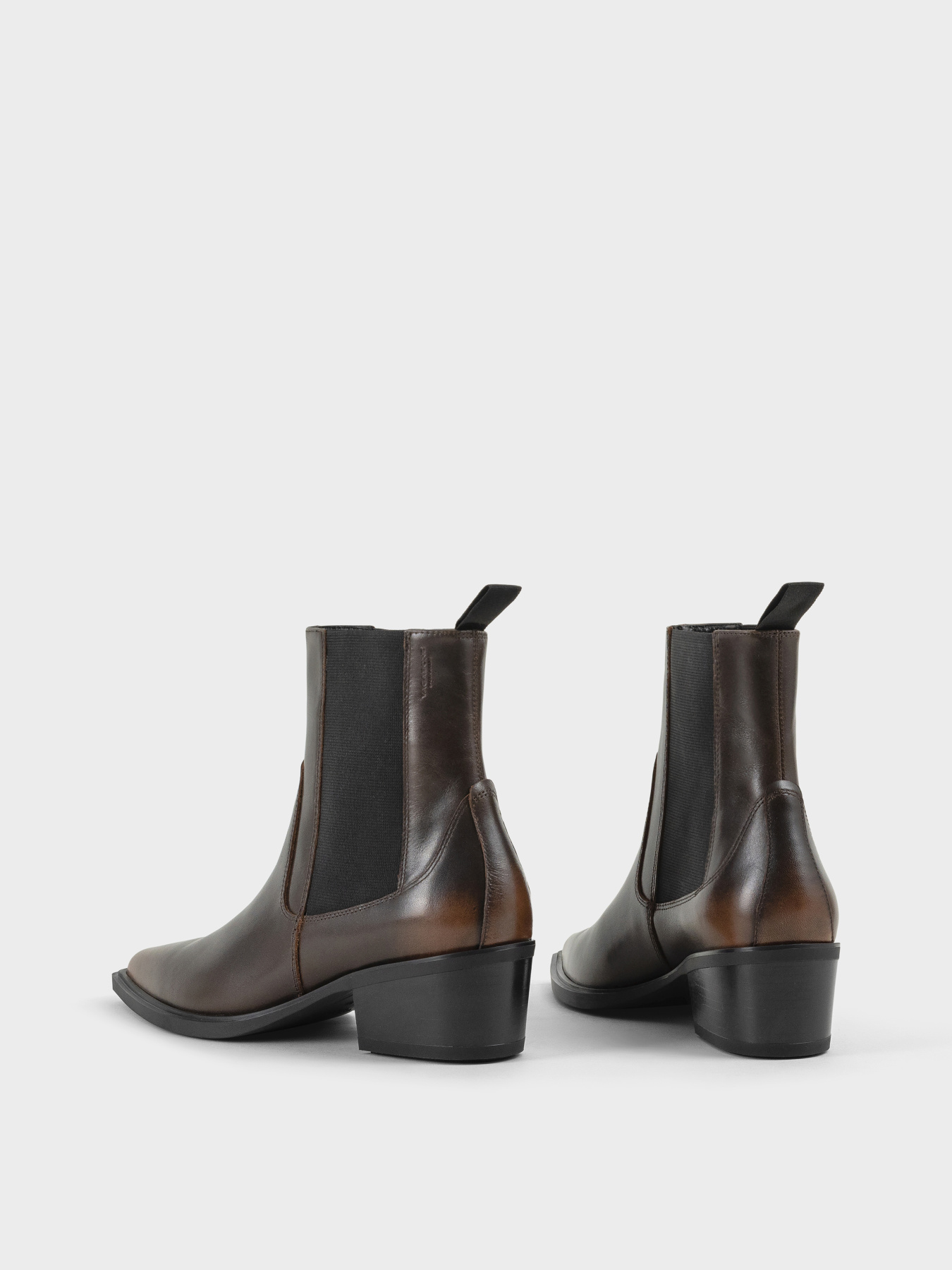 Ботинки и сапоги VAGABOND Kelsey модель 5810-218-33 Ботинки и сапоги VAGABOND Kelsey модель 5810-218-33 Фото
