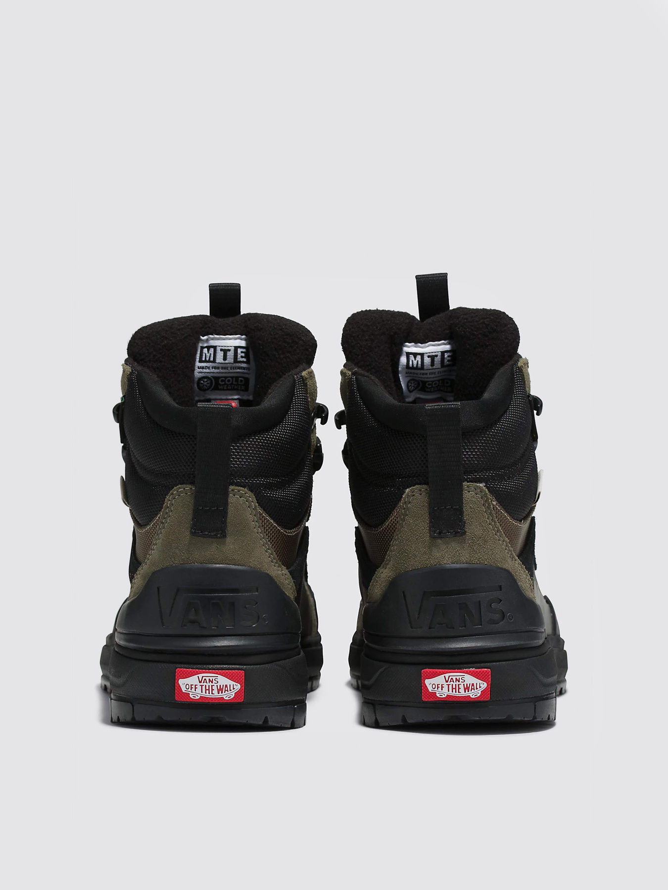 Ботинки и сапоги Vans UltraRange EXO Hi MTE-2 модель VN0A4BVSDOL1 Ботинки и сапоги Vans UltraRange EXO Hi MTE-2 модель VN0A4BVSDOL1 Фото