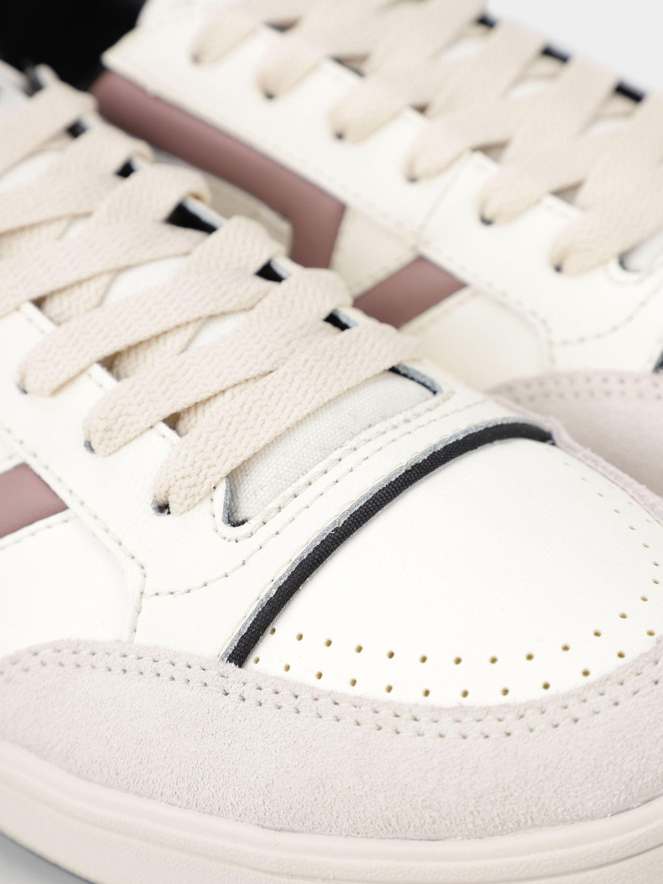Кеды Vans Lowland Comfycush модель VN0007P2P5S1 Фото