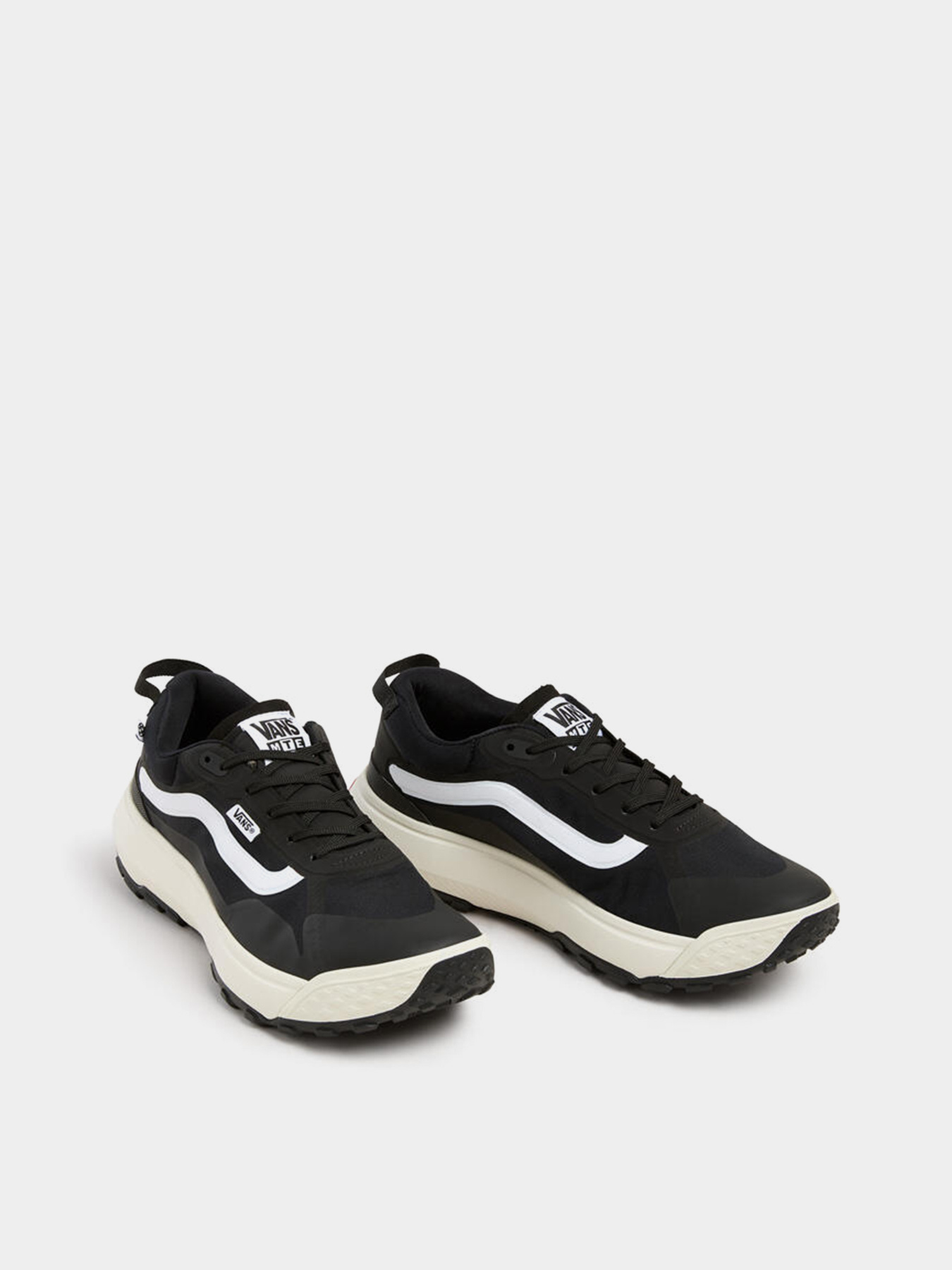 Кросівки Vans MTE Crosspath модель VN000CVUBA21 Кросівки Vans MTE Crosspath модель VN000CVUBA21 Фото