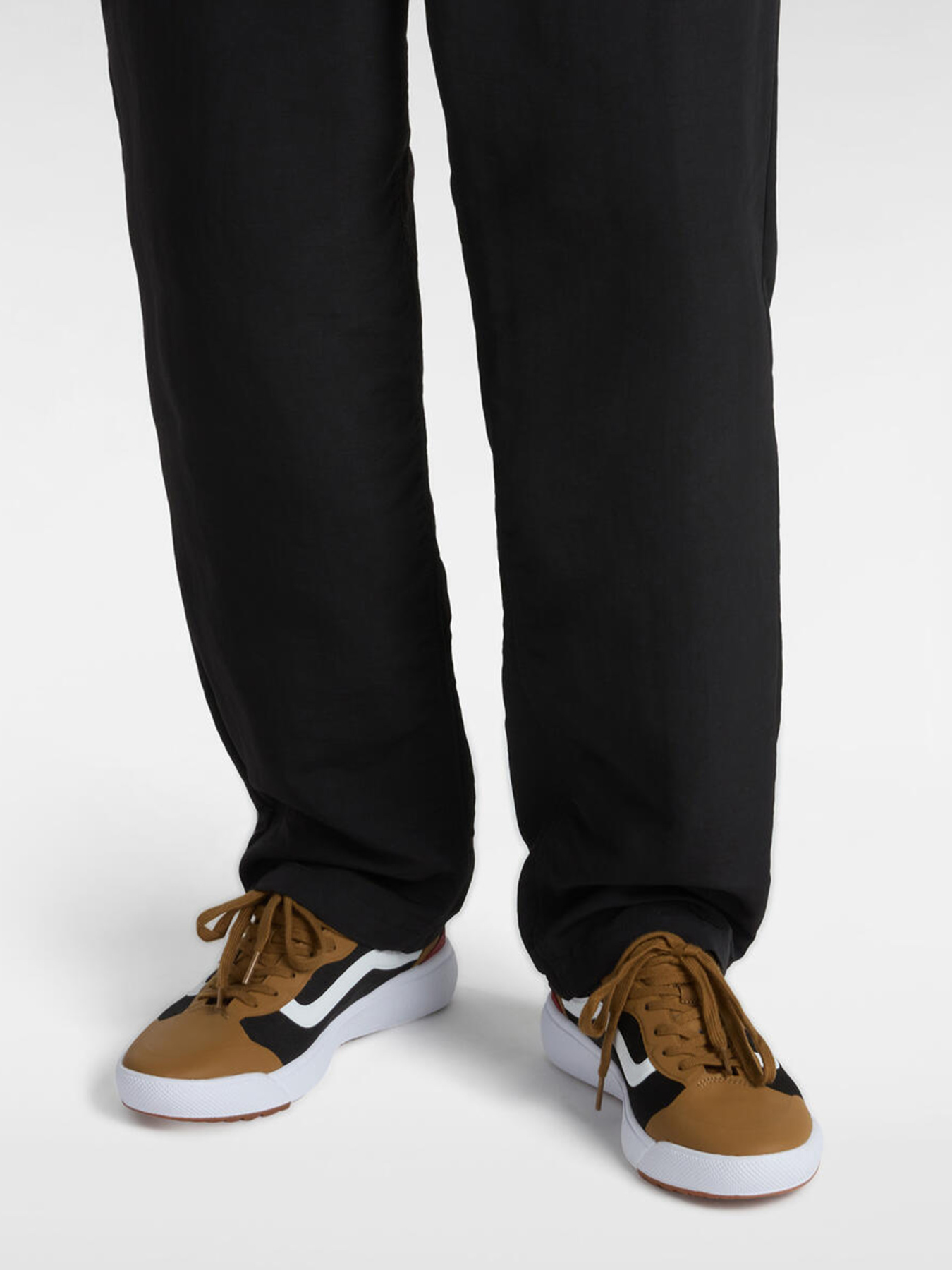 Кросівки Vans MTE UltraRange EXO модель VN000CWCY491 Фото