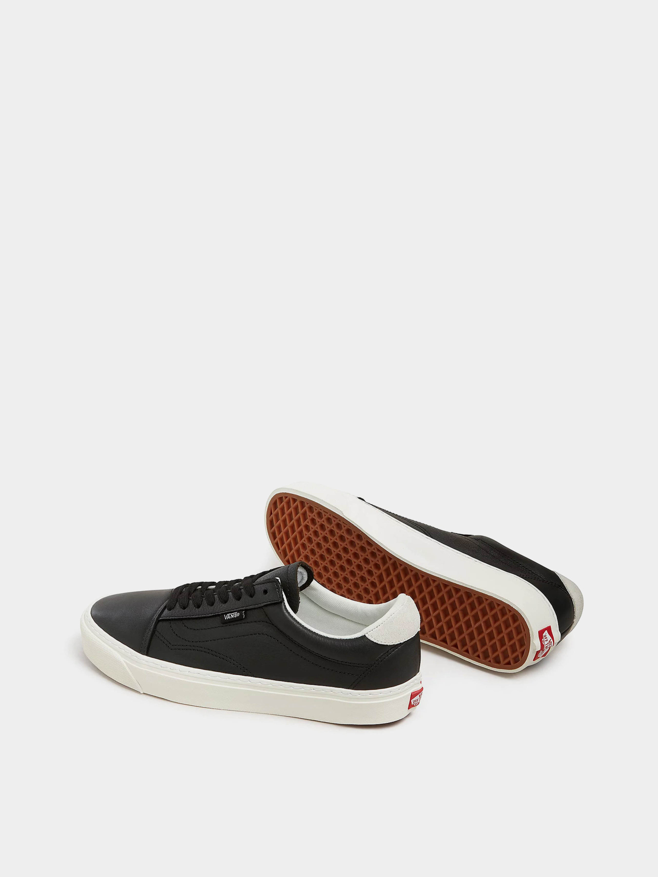 Кеди Vans Old Skool Lux модель VN000CZMBLK1 Фото