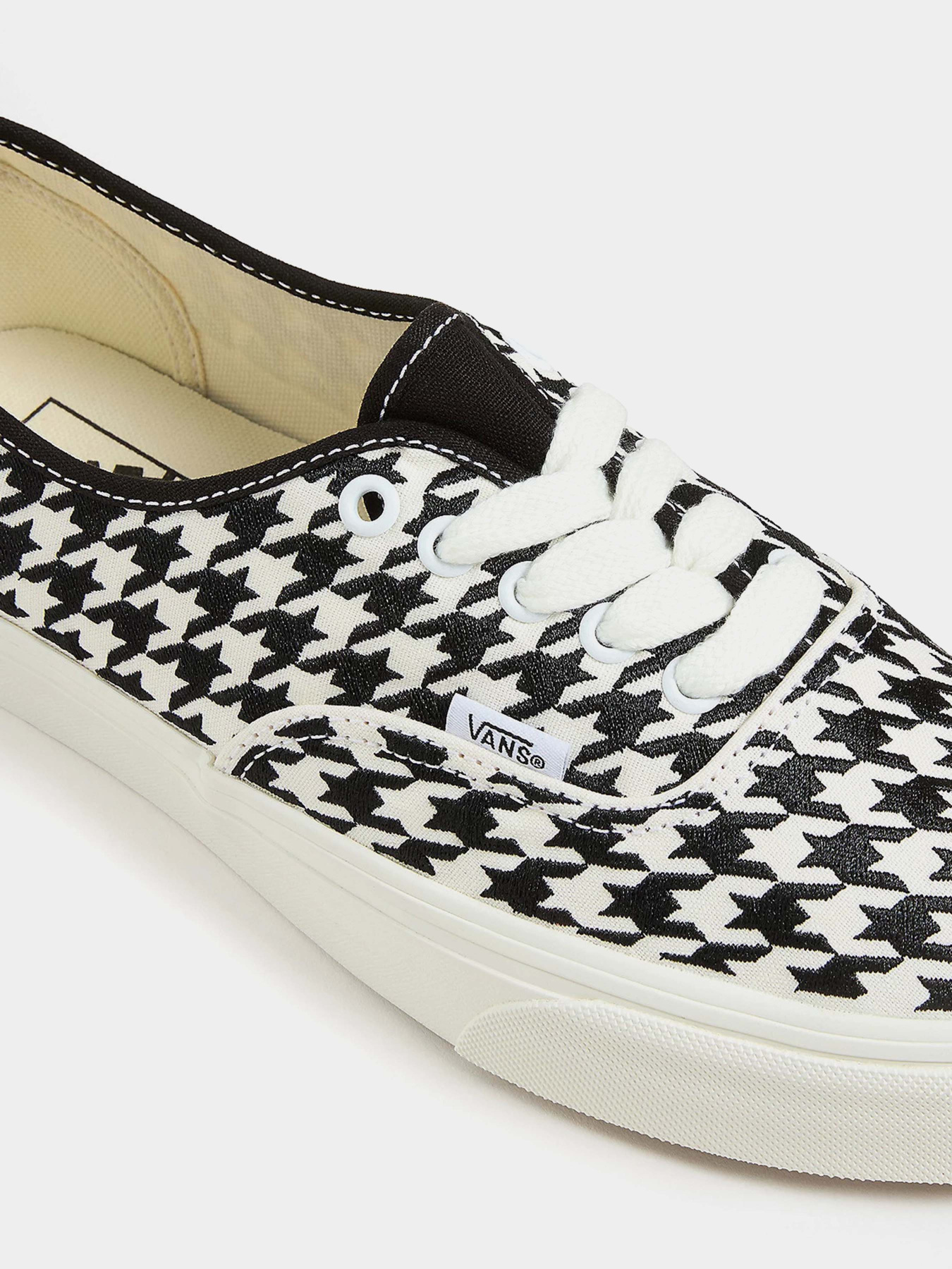 Кеды Vans Authentic модель VN000BW5YB21 Кеды Vans Authentic модель VN000BW5YB21 Фото