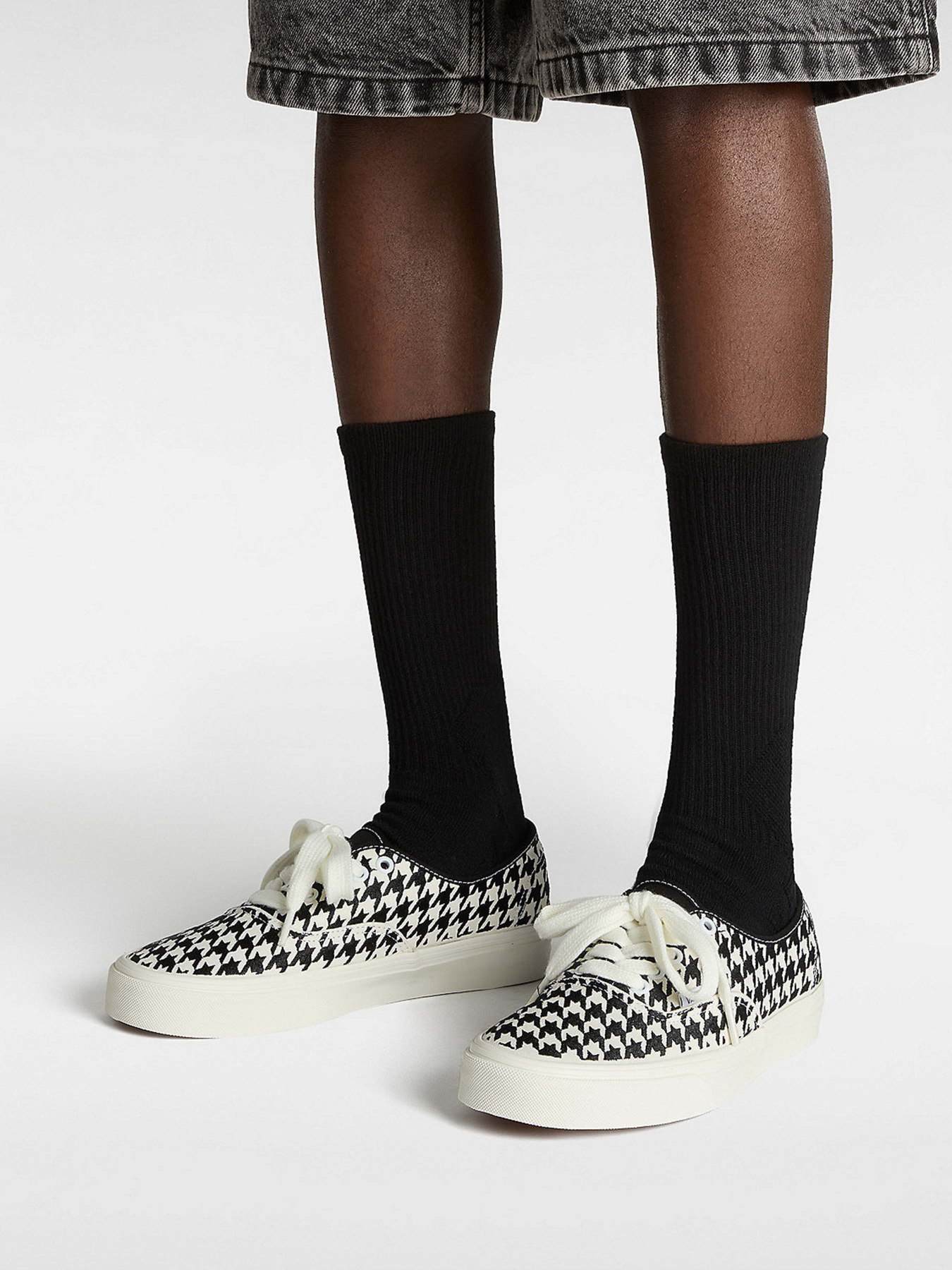 Кеды Vans Authentic модель VN000BW5YB21 Кеды Vans Authentic модель VN000BW5YB21 Фото