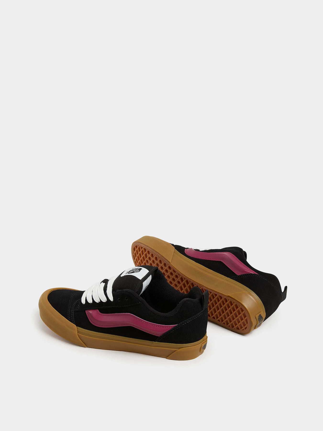 Кеды Vans Knu Skool модель VN000D6CBMV1 Кеды Vans Knu Skool модель VN000D6CBMV1 Фото