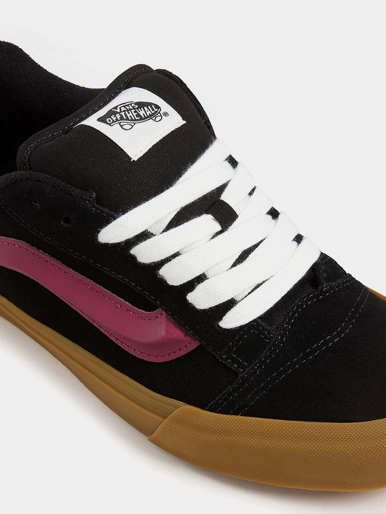 Кеды Vans Knu Skool модель VN000D6CBMV1 Кеды Vans Knu Skool модель VN000D6CBMV1 Фото