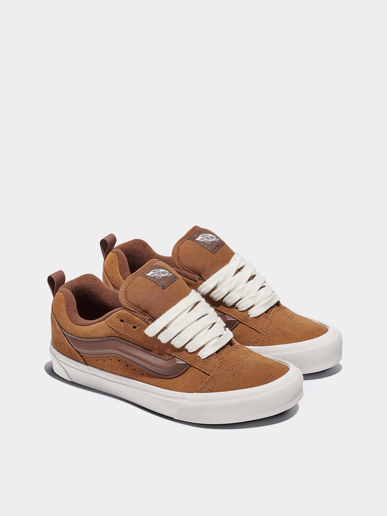 Кеди Vans Knu Skool Suede модель VN000D6CDFM1 Кеди Vans Knu Skool Suede модель VN000D6CDFM1 Фото