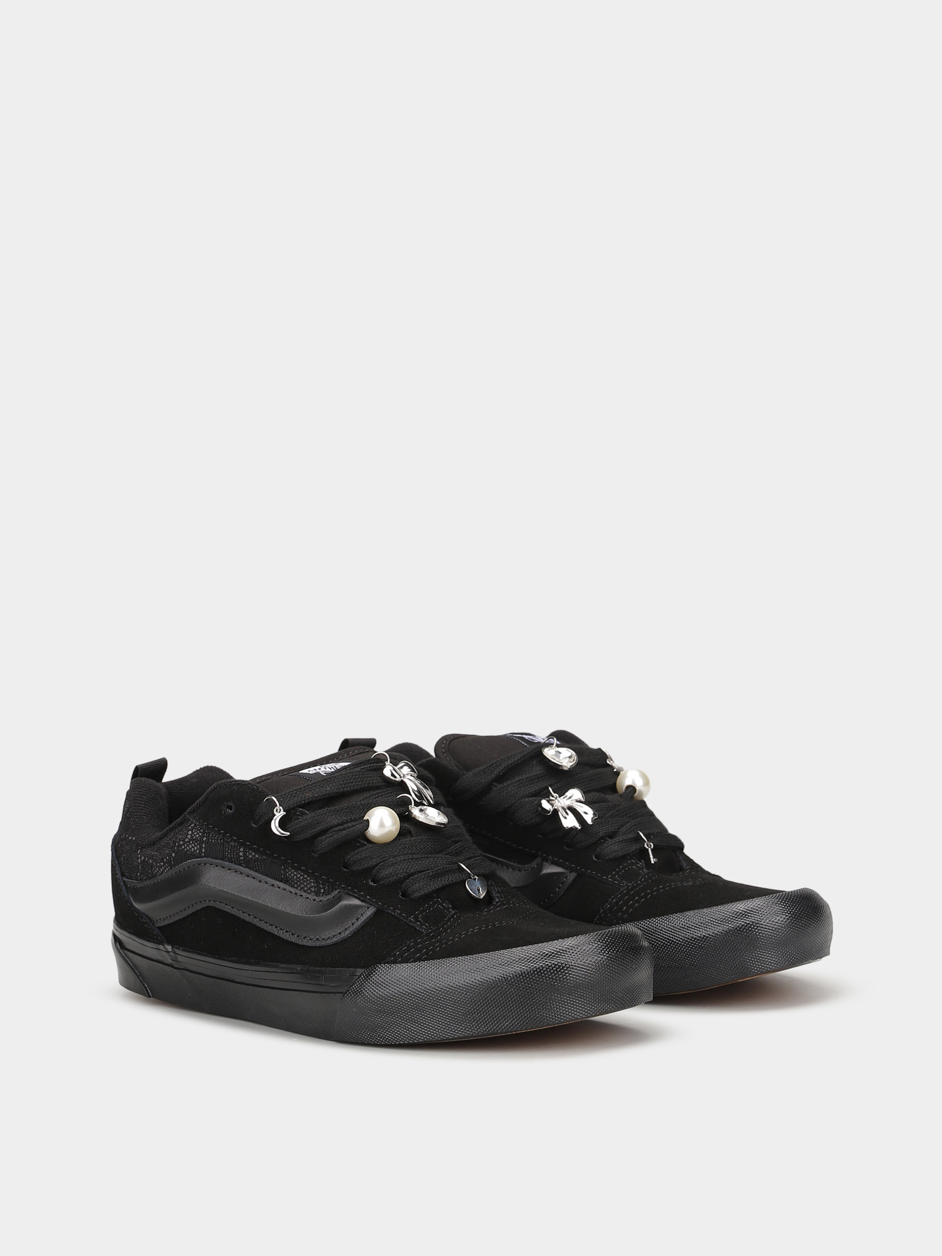 Кеды Vans Knu Skool модель VN000D6Z9NS1 Кеды Vans Knu Skool модель VN000D6Z9NS1 Фото