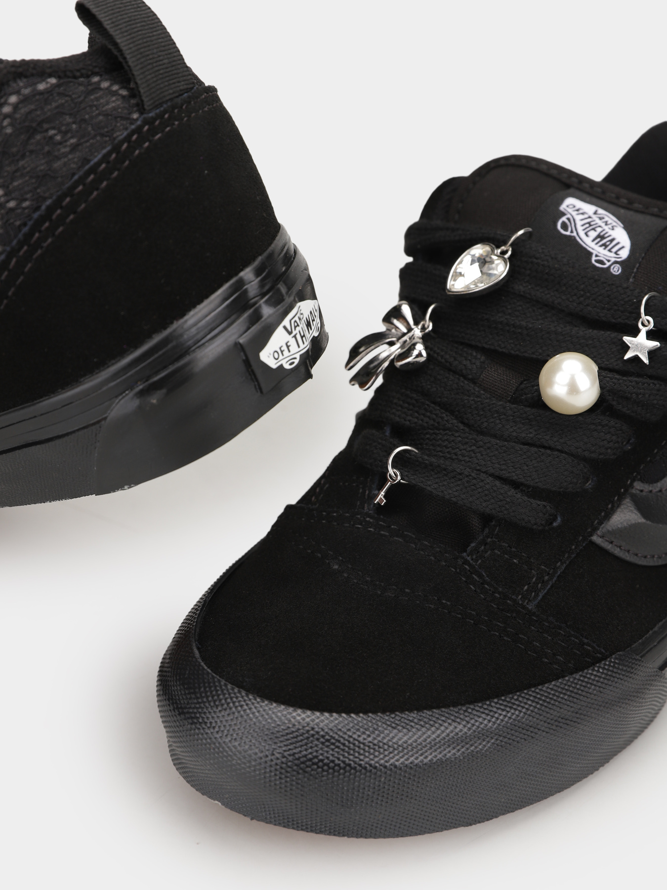 Кеды Vans Knu Skool модель VN000D6Z9NS1 Кеды Vans Knu Skool модель VN000D6Z9NS1 Фото