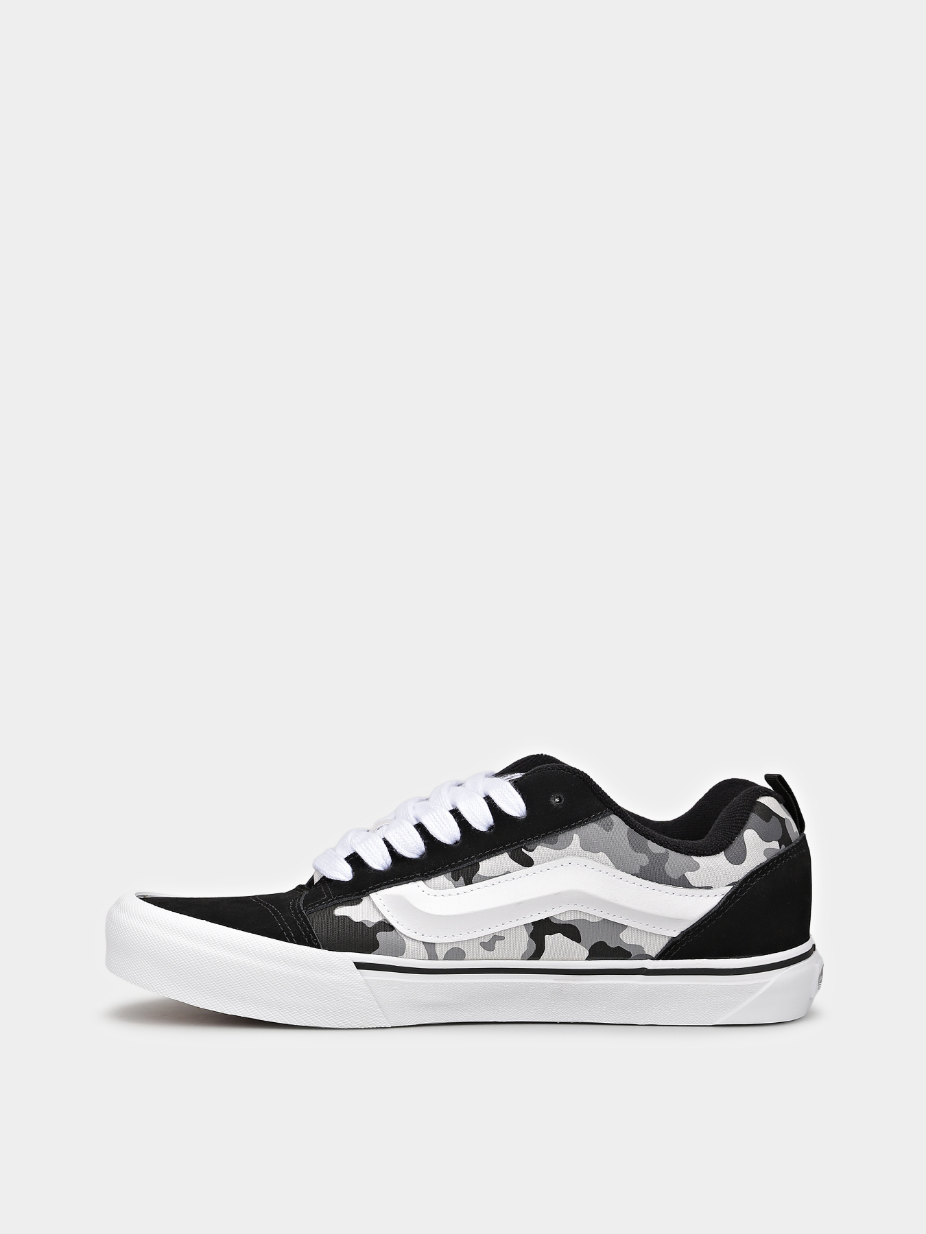 Кеды Vans Knu Skool модель VN000D22BZW1 Кеды Vans Knu Skool модель VN000D22BZW1 Фото