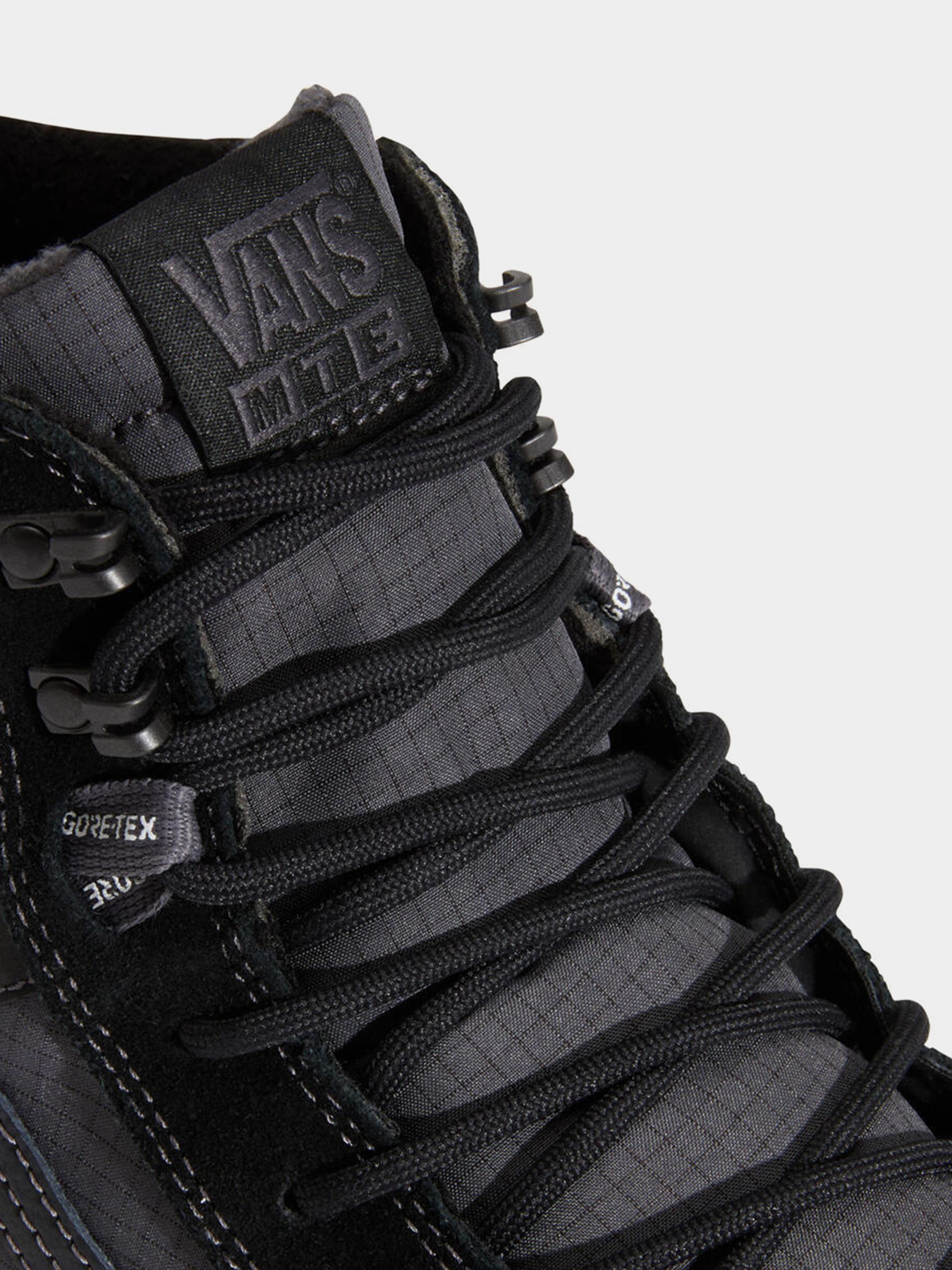 Черевики та чоботи Vans модель VN000DARBKA1 Фото