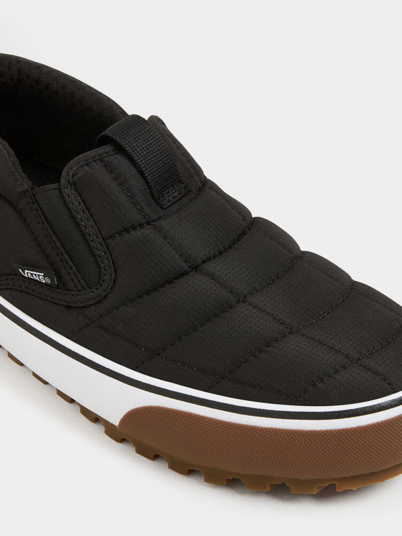 Слипоны и мокасины Vans MTE Snow Lodge Slipper Mid модель VN000D2ABLA1 Фото