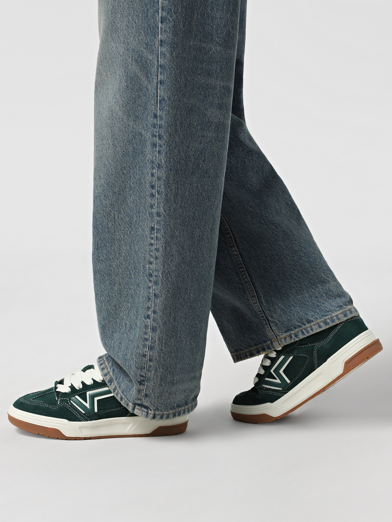 Кеди Vans модель VN000D6FEME1 Кеди Vans модель VN000D6FEME1 Фото