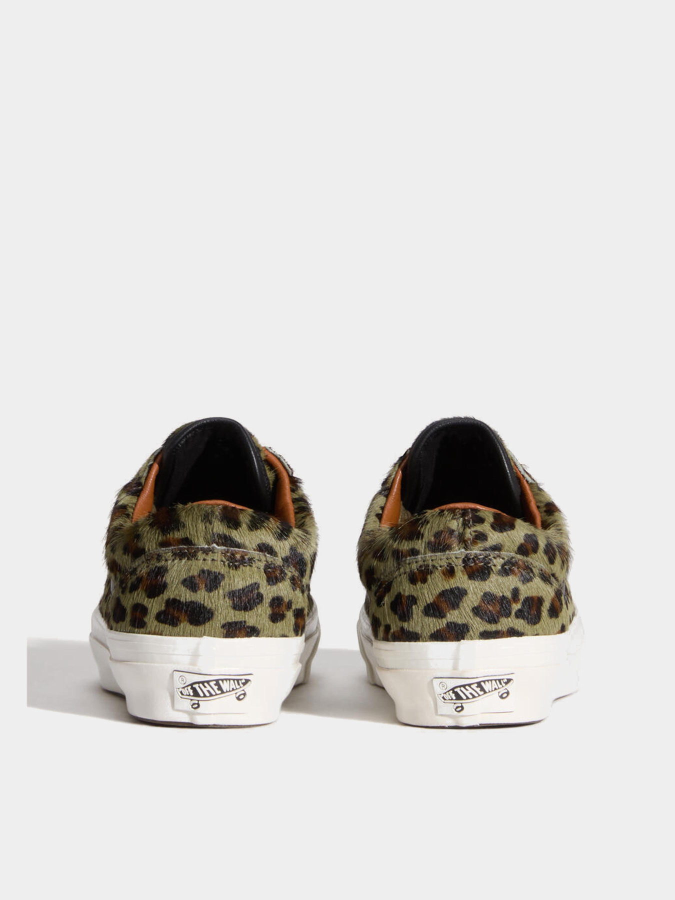 Кеды Vans OLD SKOOL модель VN000EHDOLV1 Кеды Vans OLD SKOOL модель VN000EHDOLV1 Фото