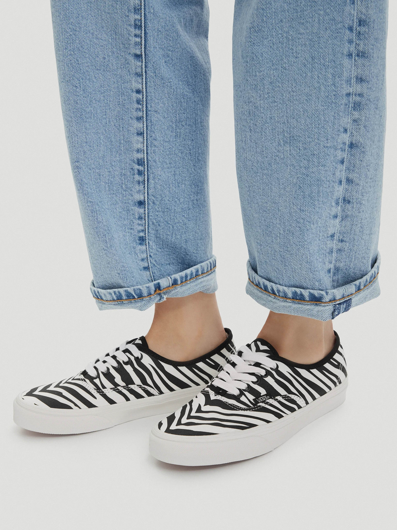 Кеды Vans AUTHENTIC модель VN000D7YZBR1 Кеды Vans AUTHENTIC модель VN000D7YZBR1 Фото