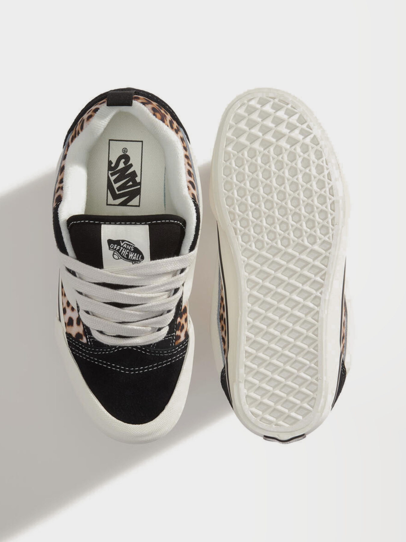 Кеди Vans KNU SKOOL модель VN000E9XYY61 Кеди Vans KNU SKOOL модель VN000E9XYY61 Фото