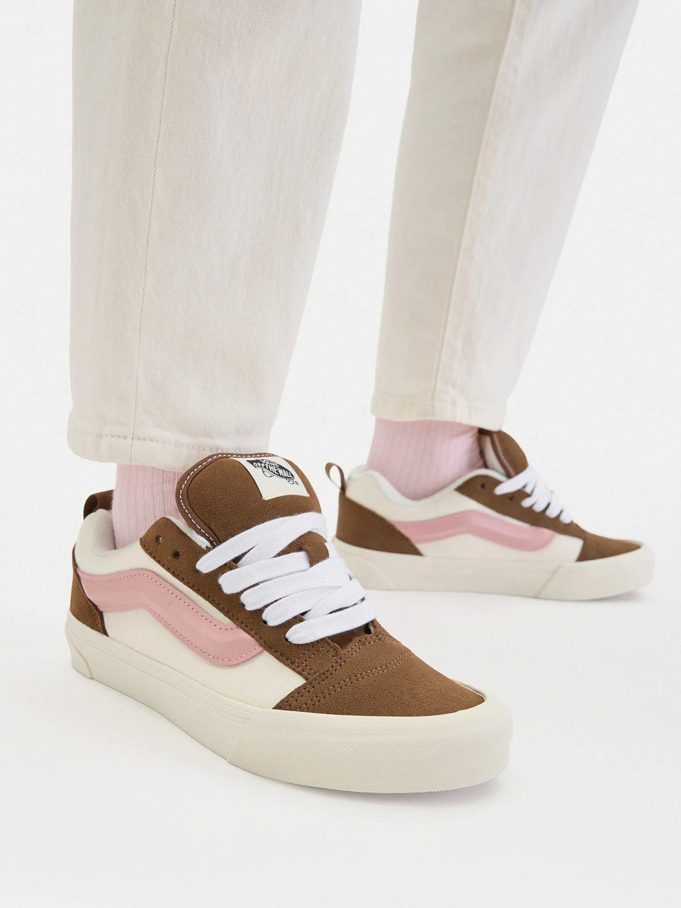 Кеды Vans KNU SKOOL модель VN000D6Z3N11 Кеды Vans KNU SKOOL модель VN000D6Z3N11 Фото