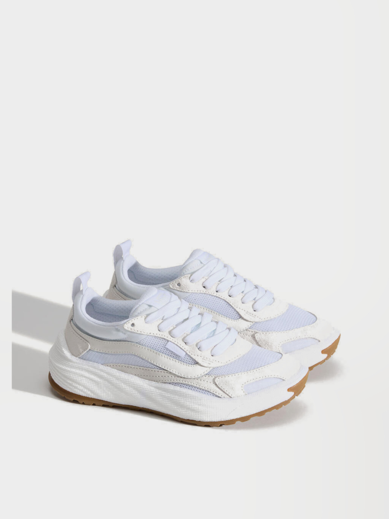 Кроссовки Vans ULTRARANGE NEO 2.0 модель VN000E7PWHT1 Фото