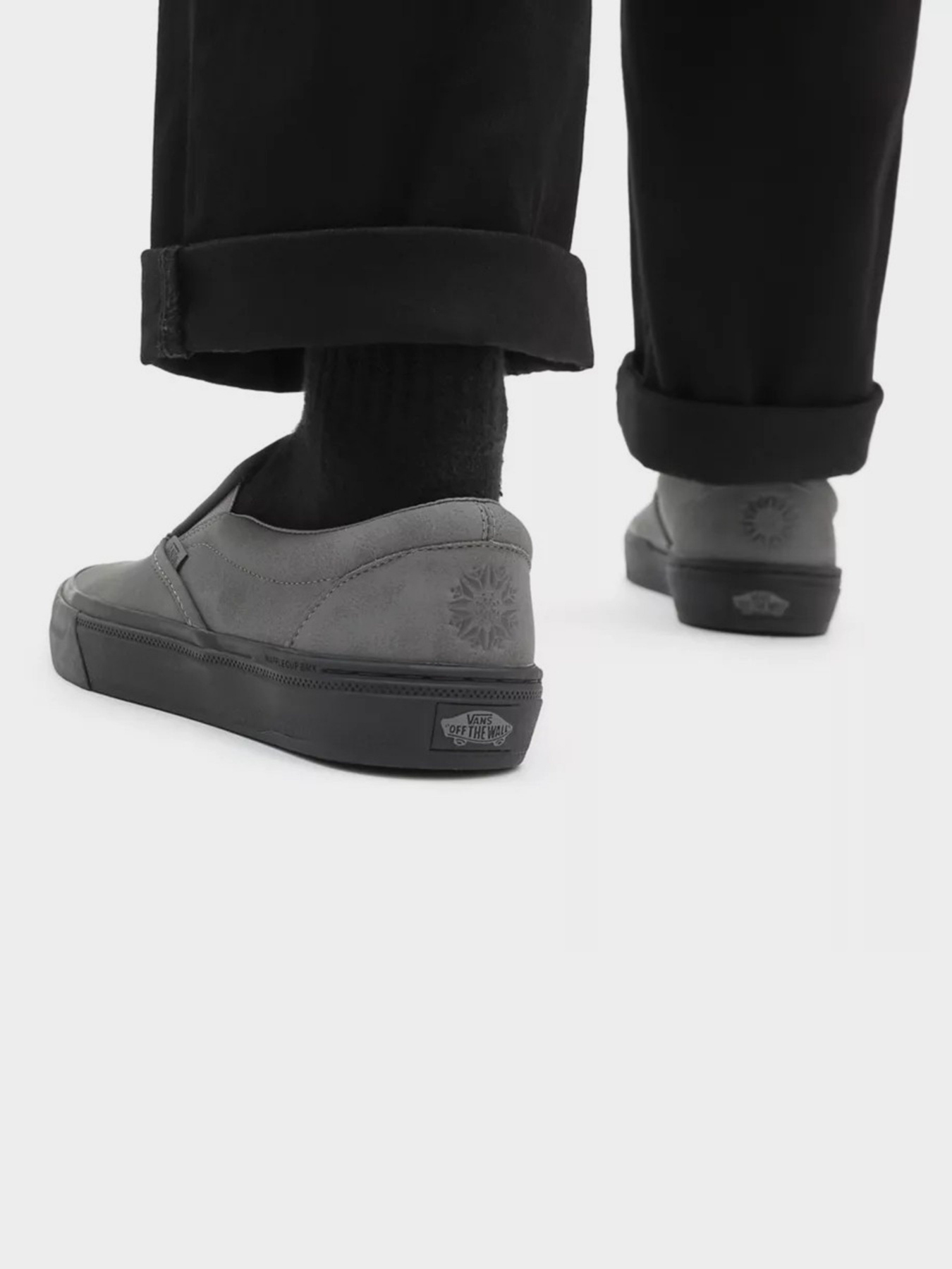 Сліпони та мокасини Vans модель VN0A5JIS9BI1 Фото