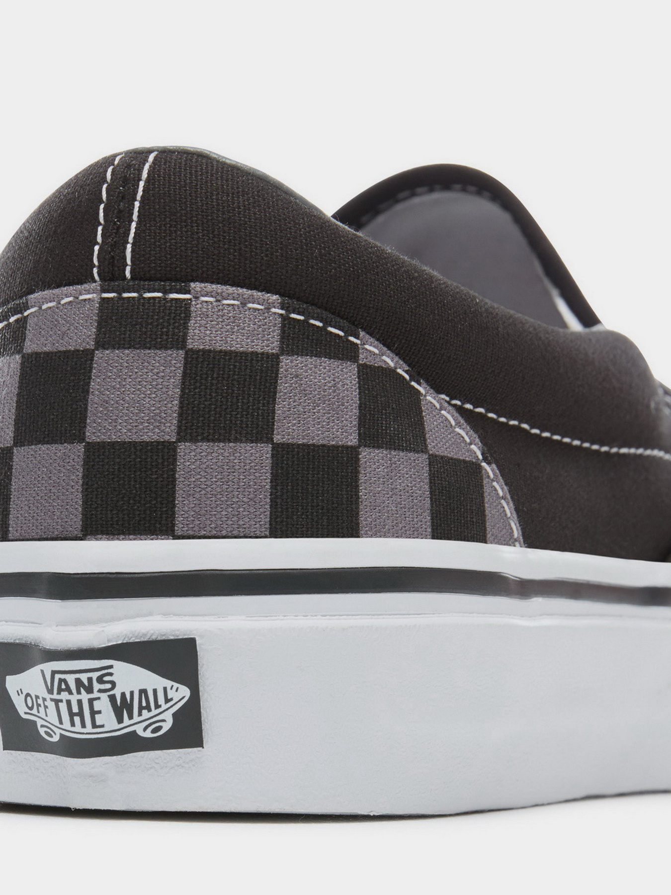 Сліпони та мокасини Vans Classic модель VN000EYEBPJ1 Фото
