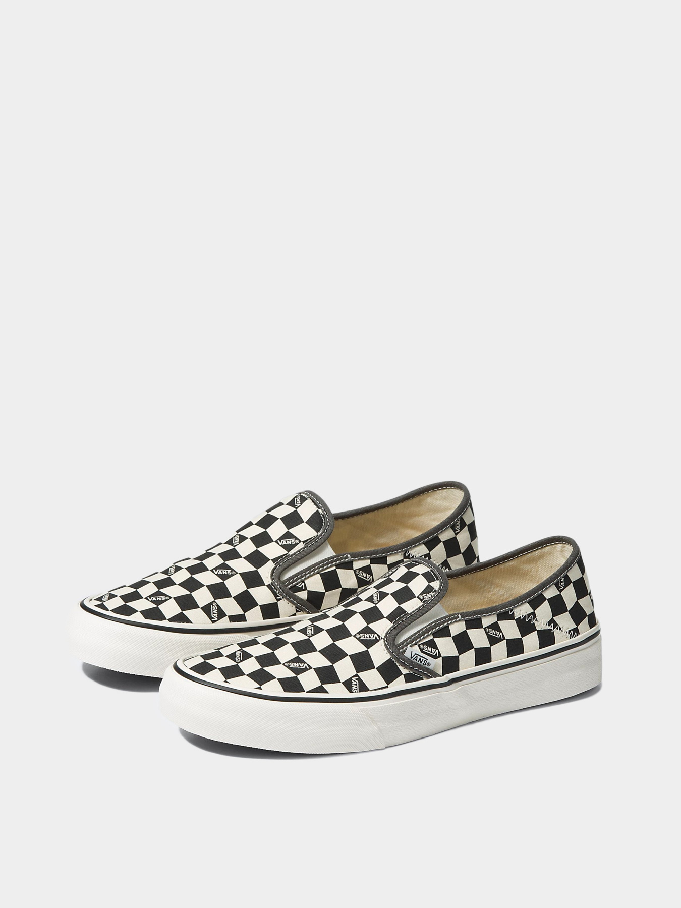 Слипоны и мокасины Vans VR3 SF модель VN0A4BX81KP1 Фото