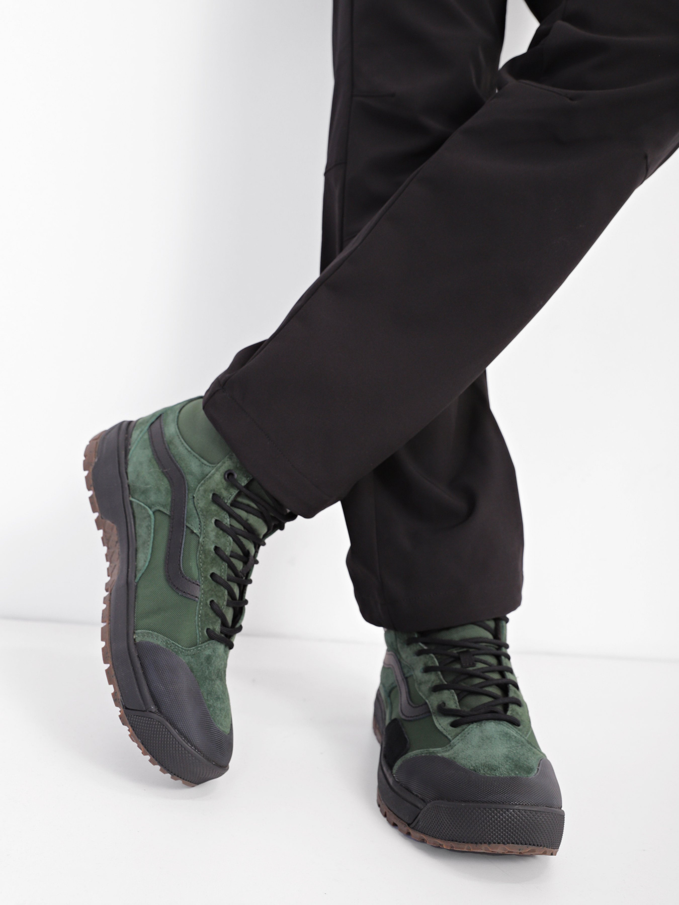 Ботинки и сапоги Vans Ultrarange Exo Hi Mte модель VN0A5KS5BD61 Ботинки и сапоги Vans Ultrarange Exo Hi Mte модель VN0A5KS5BD61 Фото