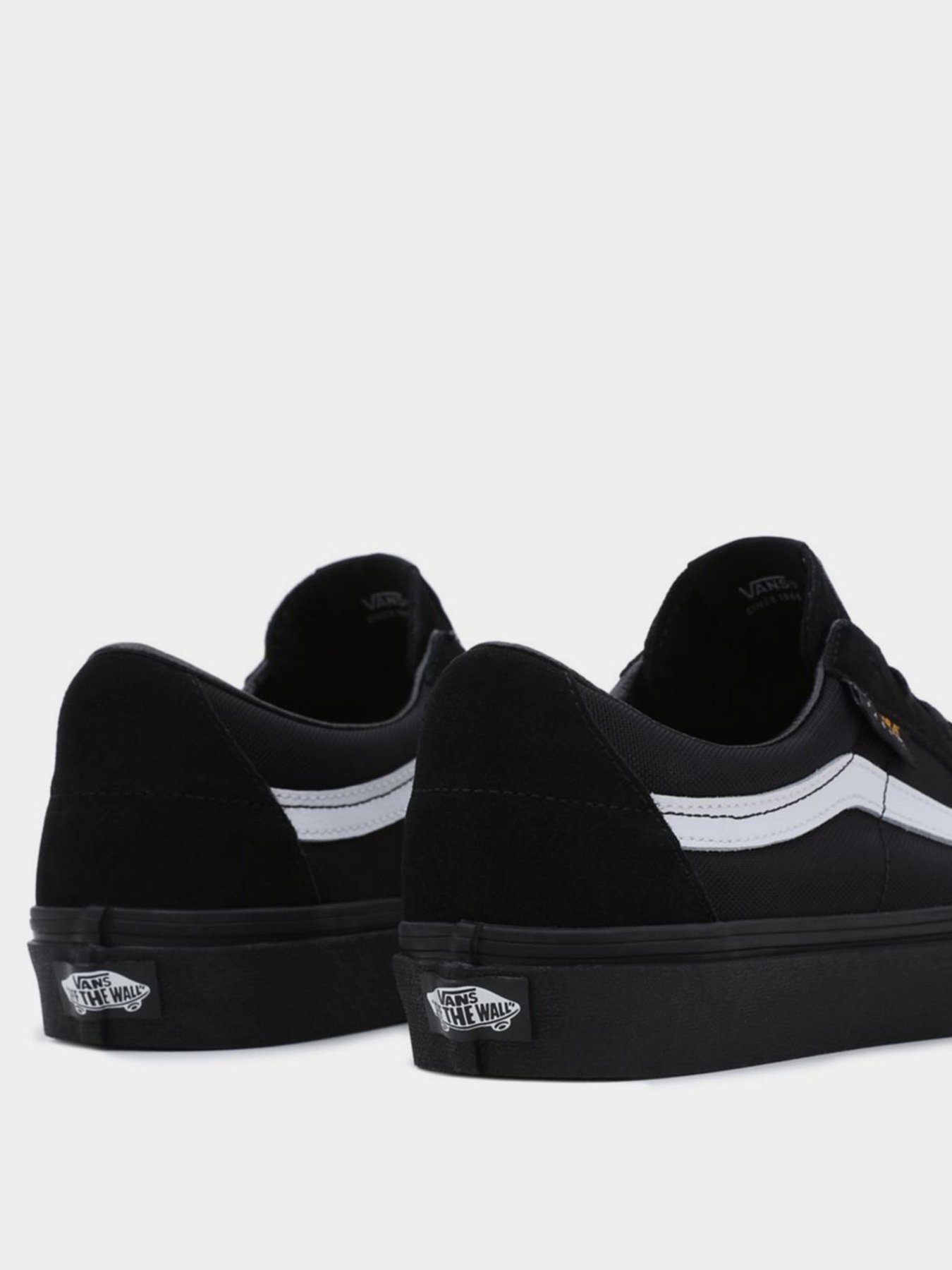 Кеды Vans Sk8-Low модель VN0A5KXDBLA1 Кеды Vans Sk8-Low модель VN0A5KXDBLA1 Фото