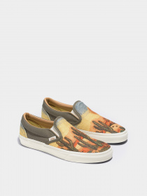 Сліпони та мокасини Vans Classic Slip-On модель VN0009Q7CEE1 Фото