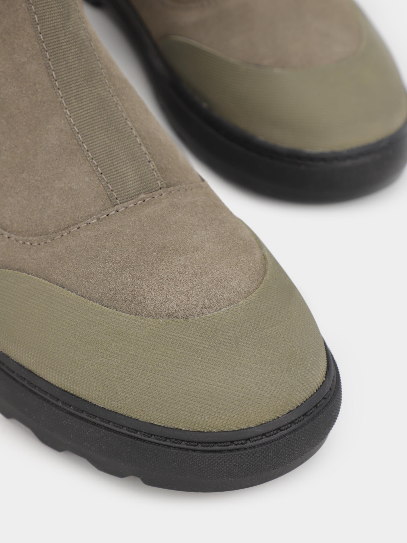 Черевики та чоботи Vans Colfax модель VN0A5HFABIQ1 Черевики та чоботи Vans Colfax модель VN0A5HFABIQ1 Фото
