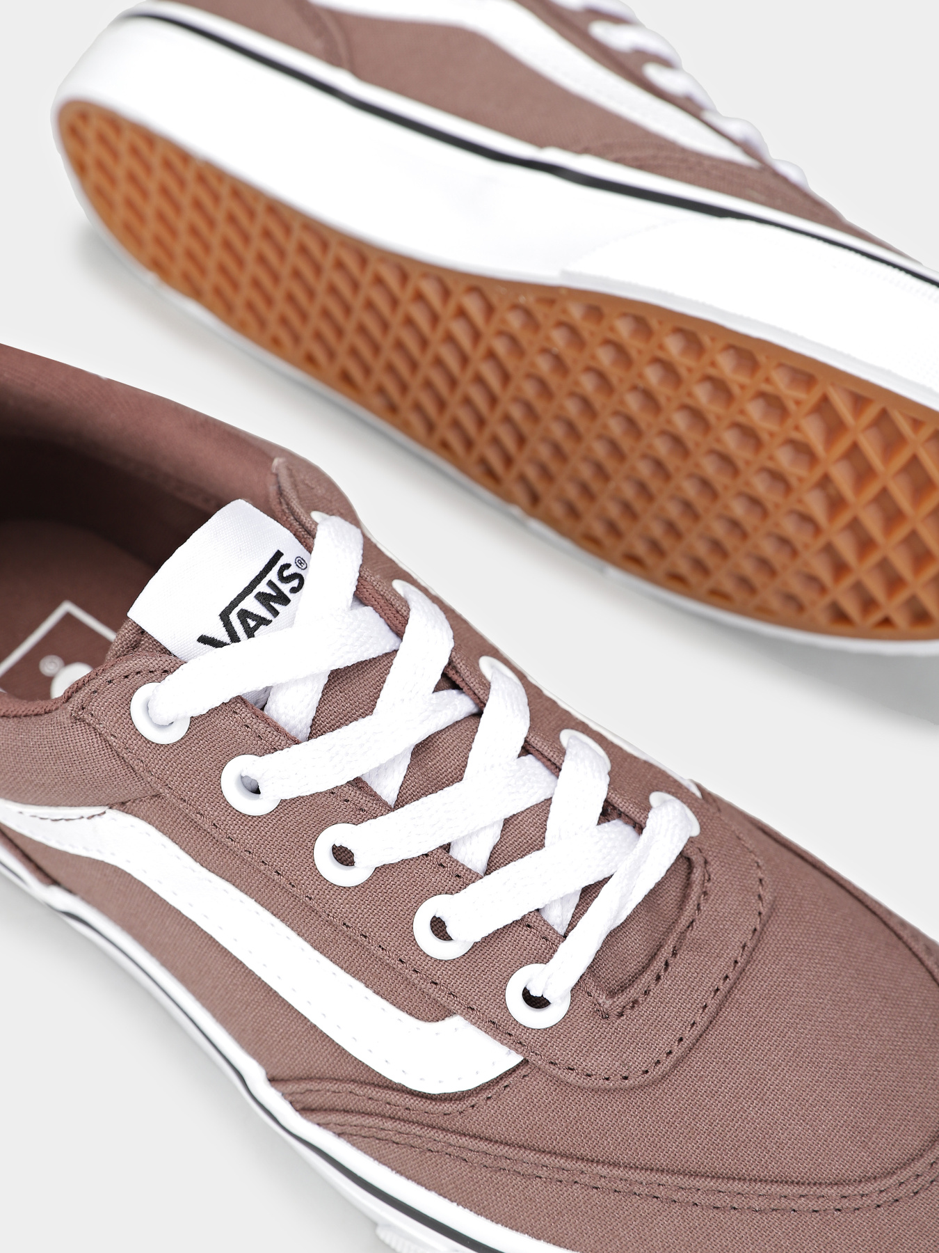 Кеди Vans Brooklyn модель VN000D7UCHG1 Кеди Vans Brooklyn модель VN000D7UCHG1 Фото