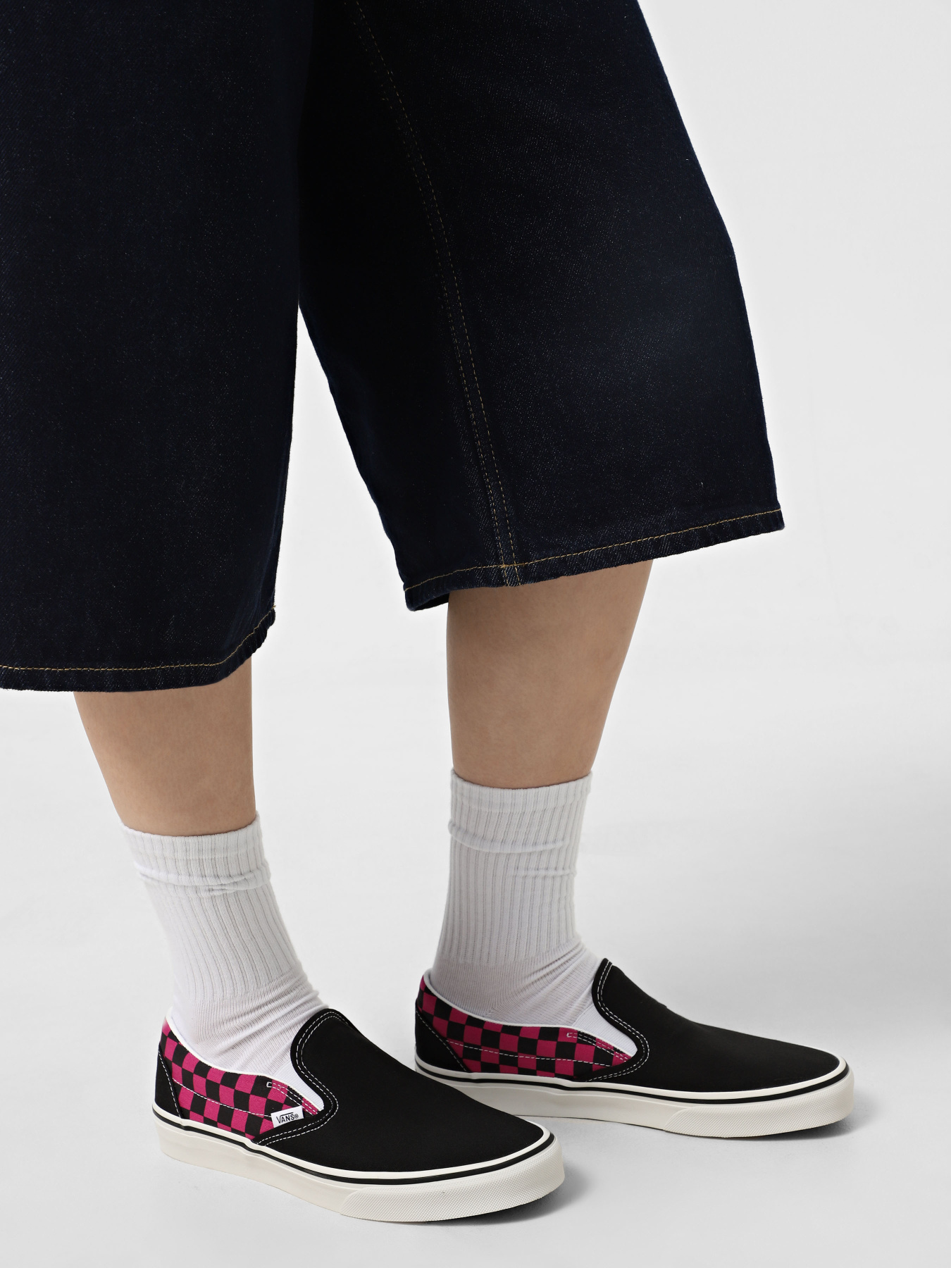 Сліпони та мокасини Vans Classic модель VN000D6BYLZ1 Фото