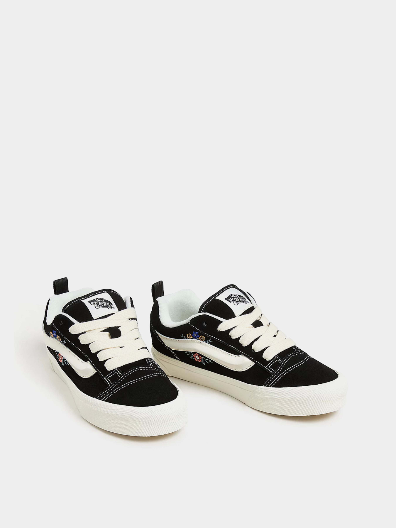 Кеды Vans Knu Skool модель VN000D75F2B1 Кеды Vans Knu Skool модель VN000D75F2B1 Фото
