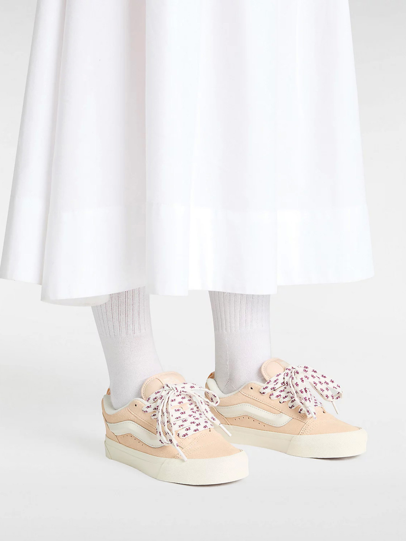 Кеди Vans Knu Skool модель VN000D6ZE2S1 Кеди Vans Knu Skool модель VN000D6ZE2S1 Фото