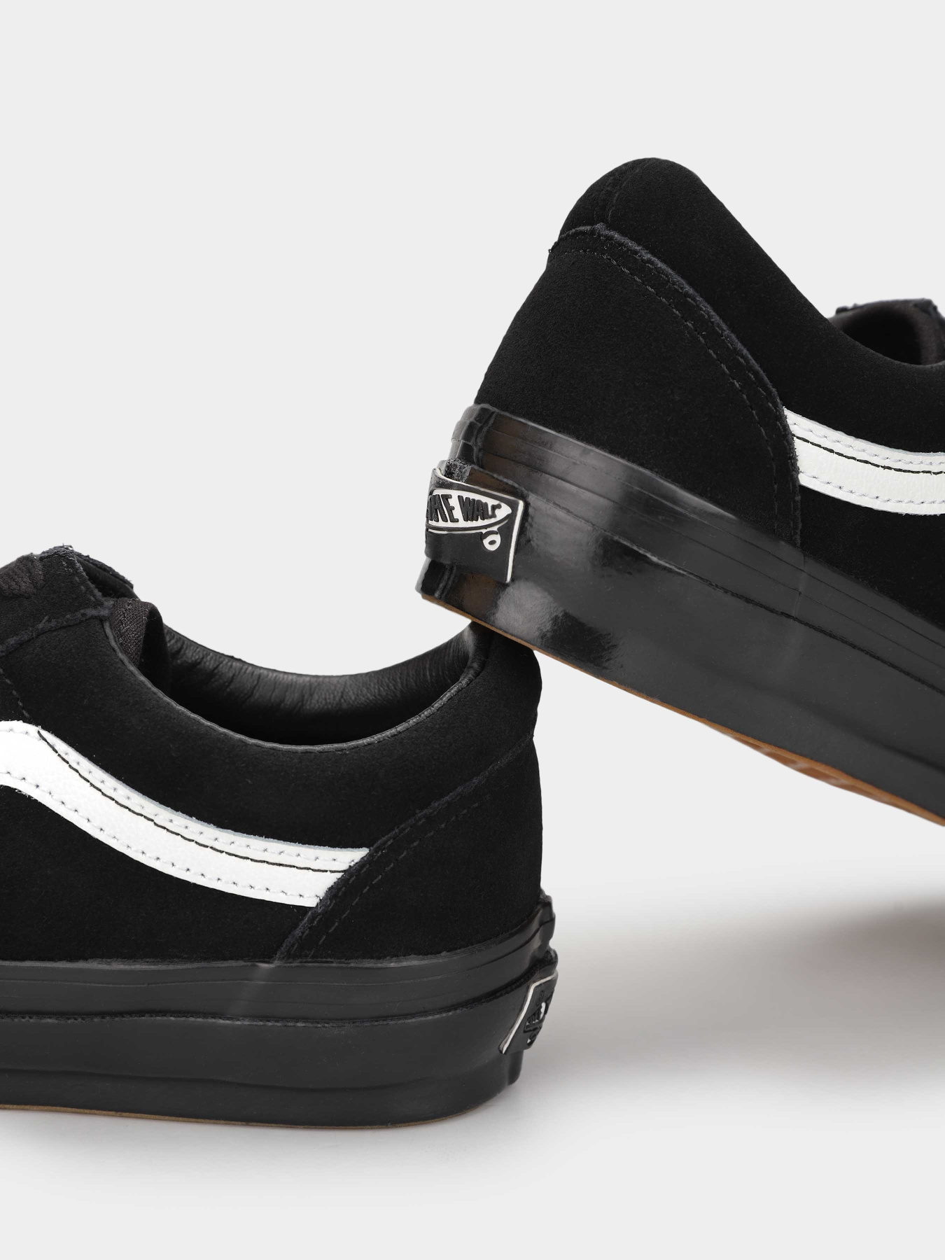 Кеди Vans LX Old Skool Suede модель VN000D56B8C1 Кеди Vans LX Old Skool Suede модель VN000D56B8C1 Фото