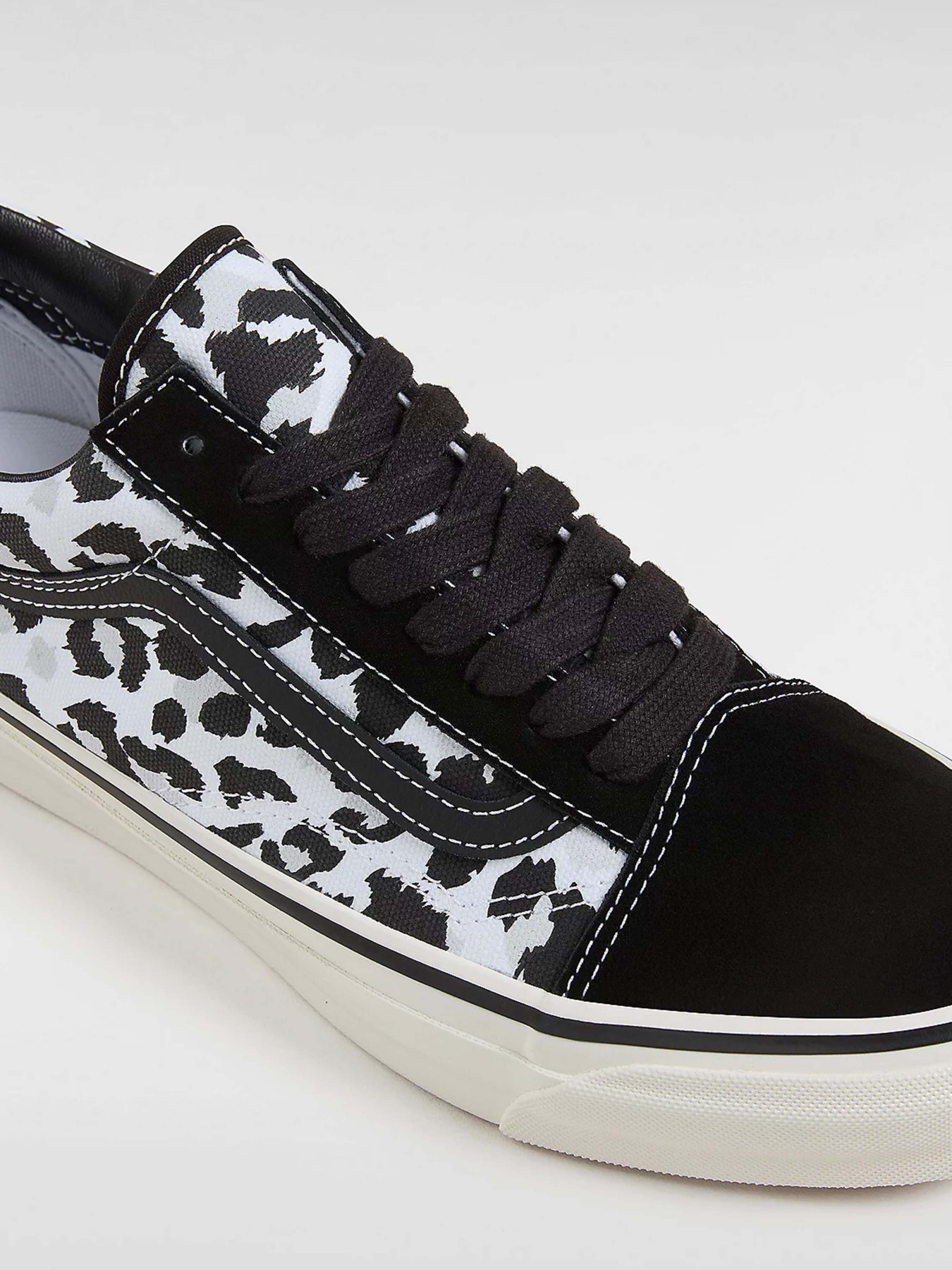 Кеды Vans Premium Old Skool модель VN000D56BA21 Кеды Vans Premium Old Skool модель VN000D56BA21 Фото