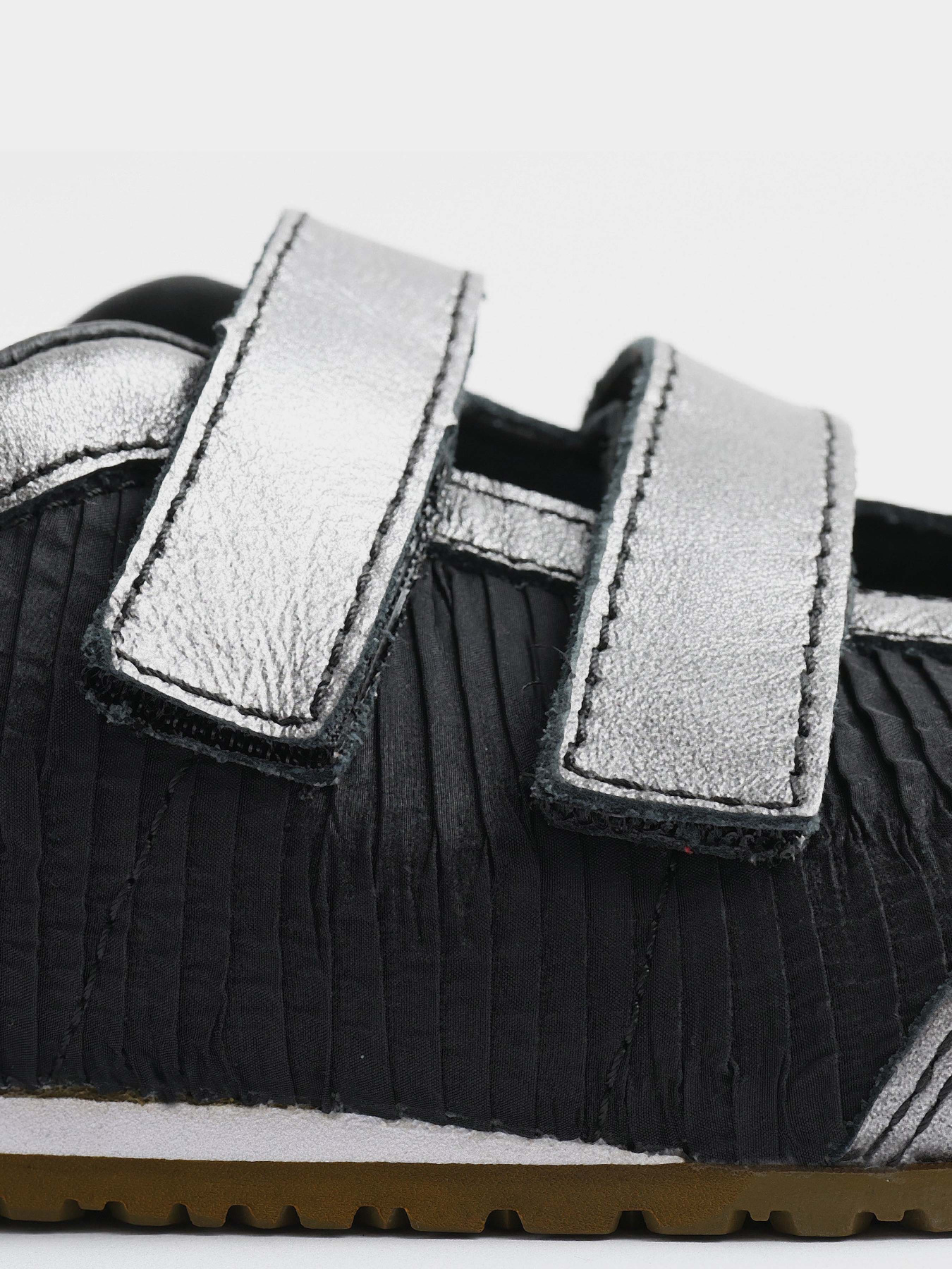 Туфлі та лофери Vans LX MARY JANE SLP модель VN000D9GBLK1 Туфлі та лофери Vans LX MARY JANE SLP модель VN000D9GBLK1 Фото