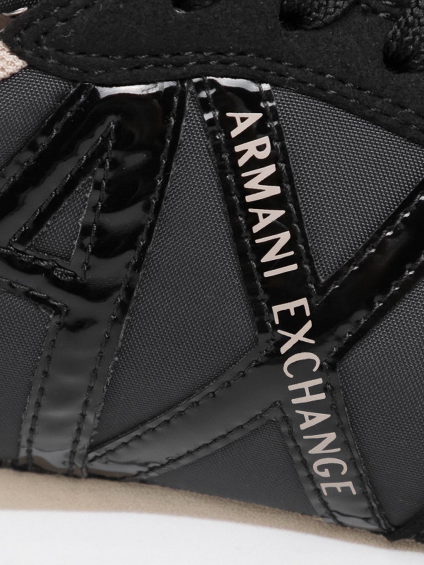 Кроссовки Armani Exchange модель XDX031-XCC62-K516 Кроссовки Armani Exchange модель XDX031-XCC62-K516 Фото