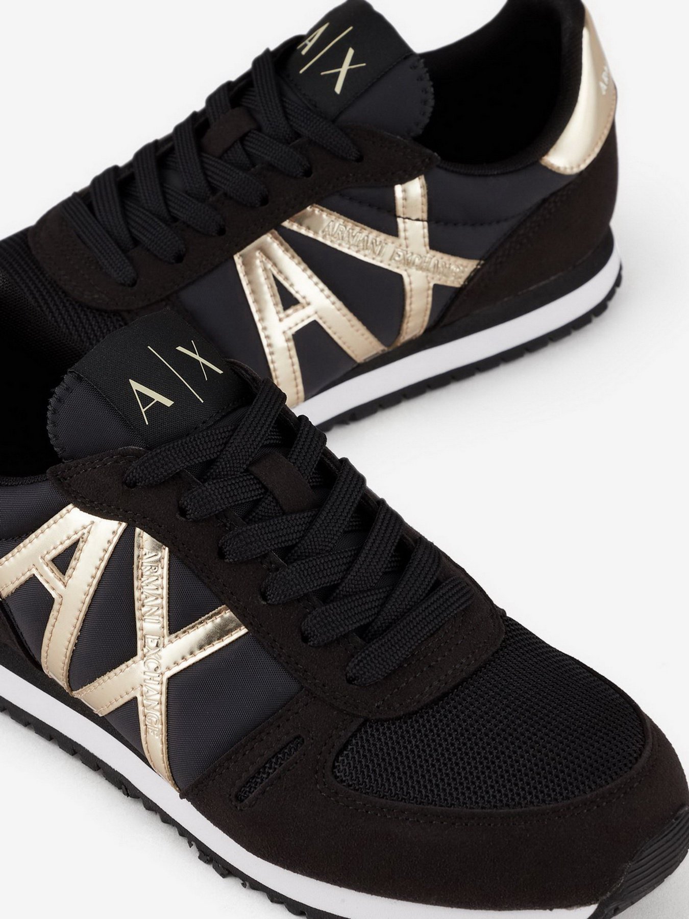 Кроссовки Armani Exchange модель XDX031-XV137-N692 Кроссовки Armani Exchange модель XDX031-XV137-N692 Фото