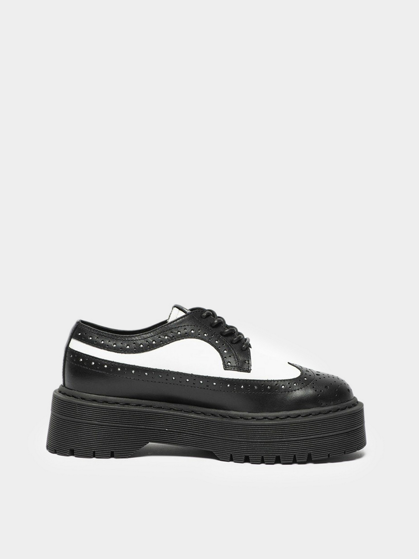 Туфлі та лофери Armani Exchange модель XDC005-XV400-N642 Туфлі та лофери Armani Exchange модель XDC005-XV400-N642 Фото