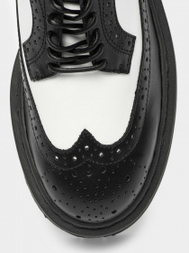 Туфлі та лофери Armani Exchange модель XDC005-XV400-N642 Фото