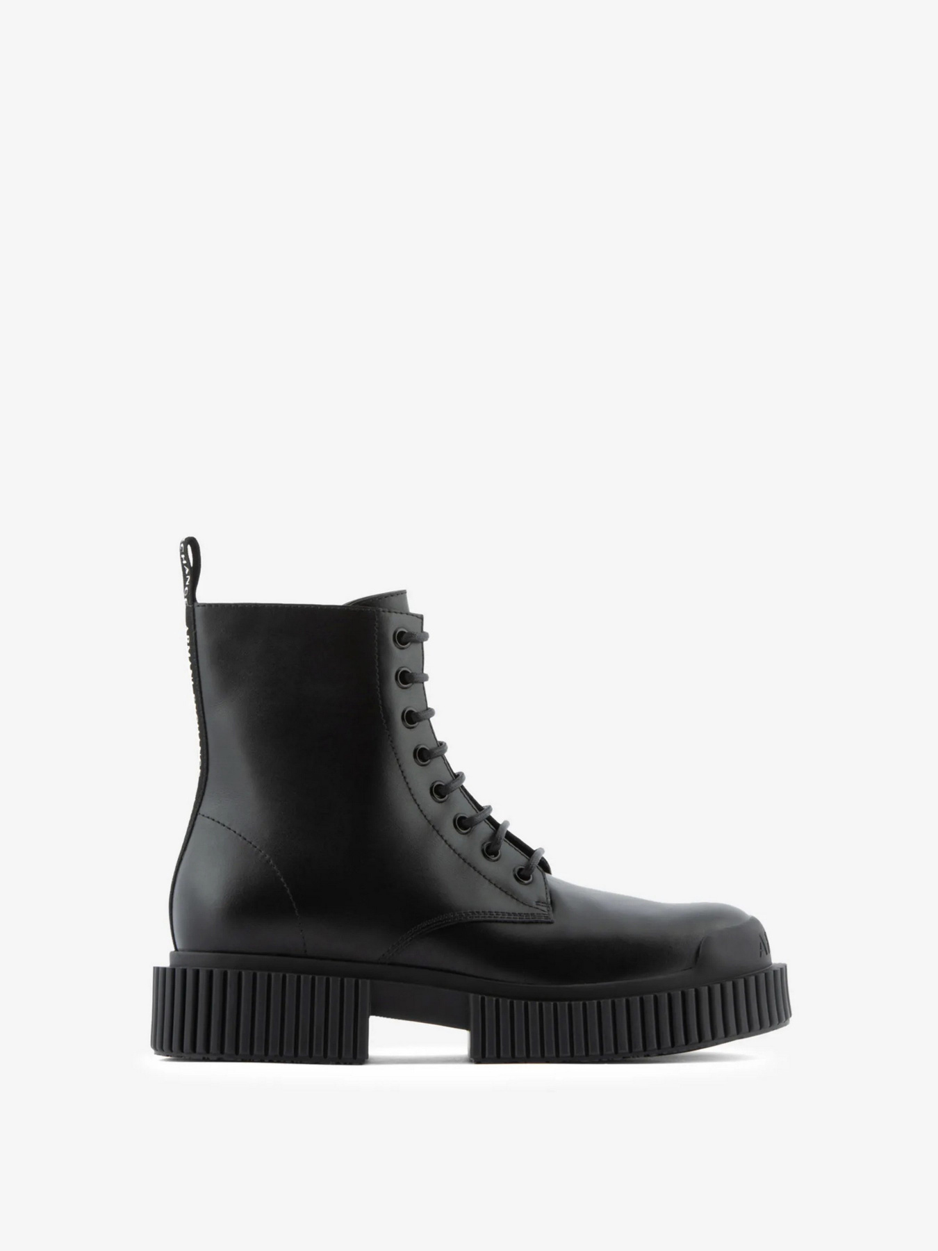 Ботинки и сапоги Armani Exchange модель XDM005-XV628-00002 Ботинки и сапоги Armani Exchange модель XDM005-XV628-00002 Фото
