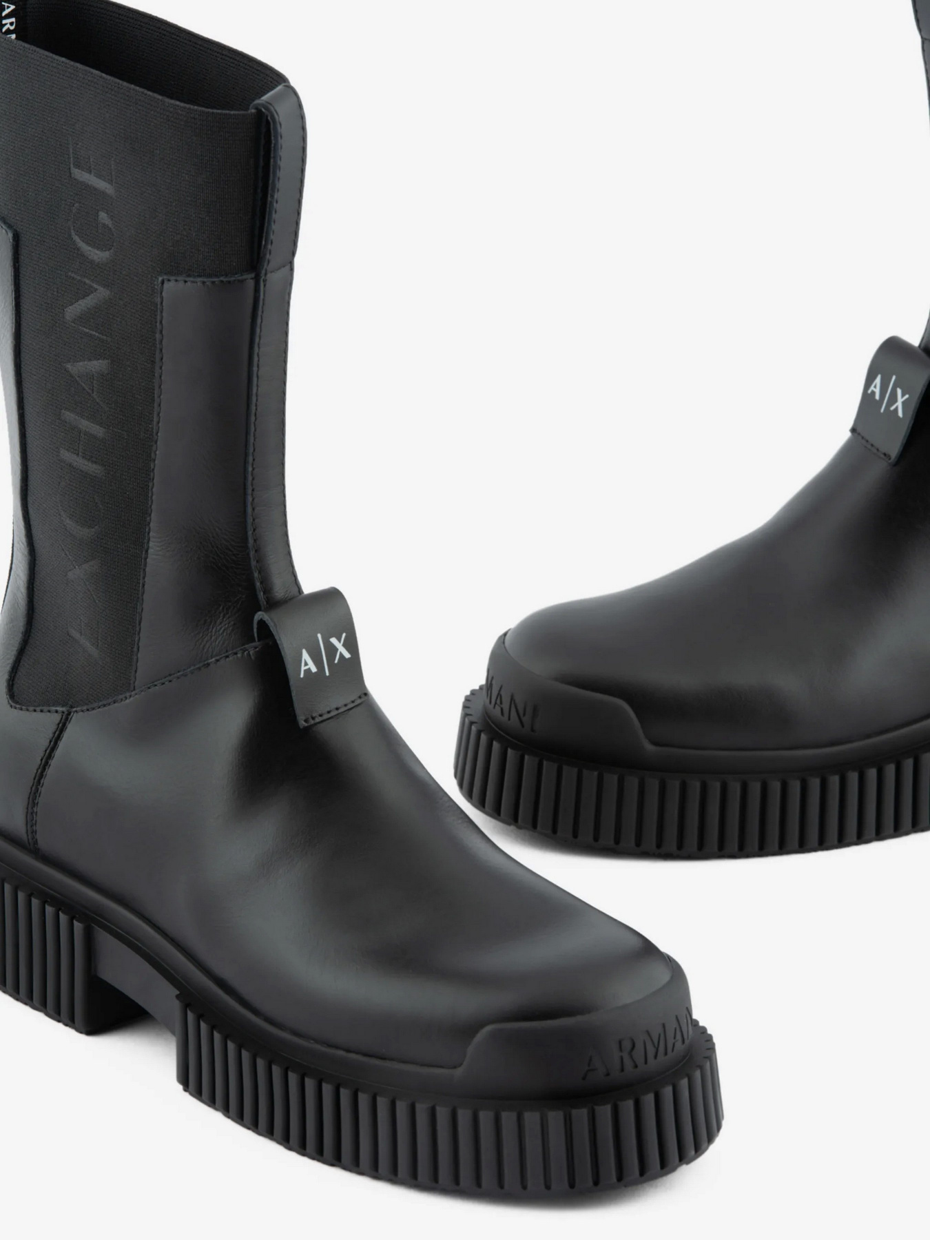 Ботинки и сапоги Armani Exchange модель XDN025-XV630-00002 Ботинки и сапоги Armani Exchange модель XDN025-XV630-00002 Фото