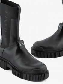 Ботинки и сапоги Armani Exchange модель XDN025-XV630-00002 Фото