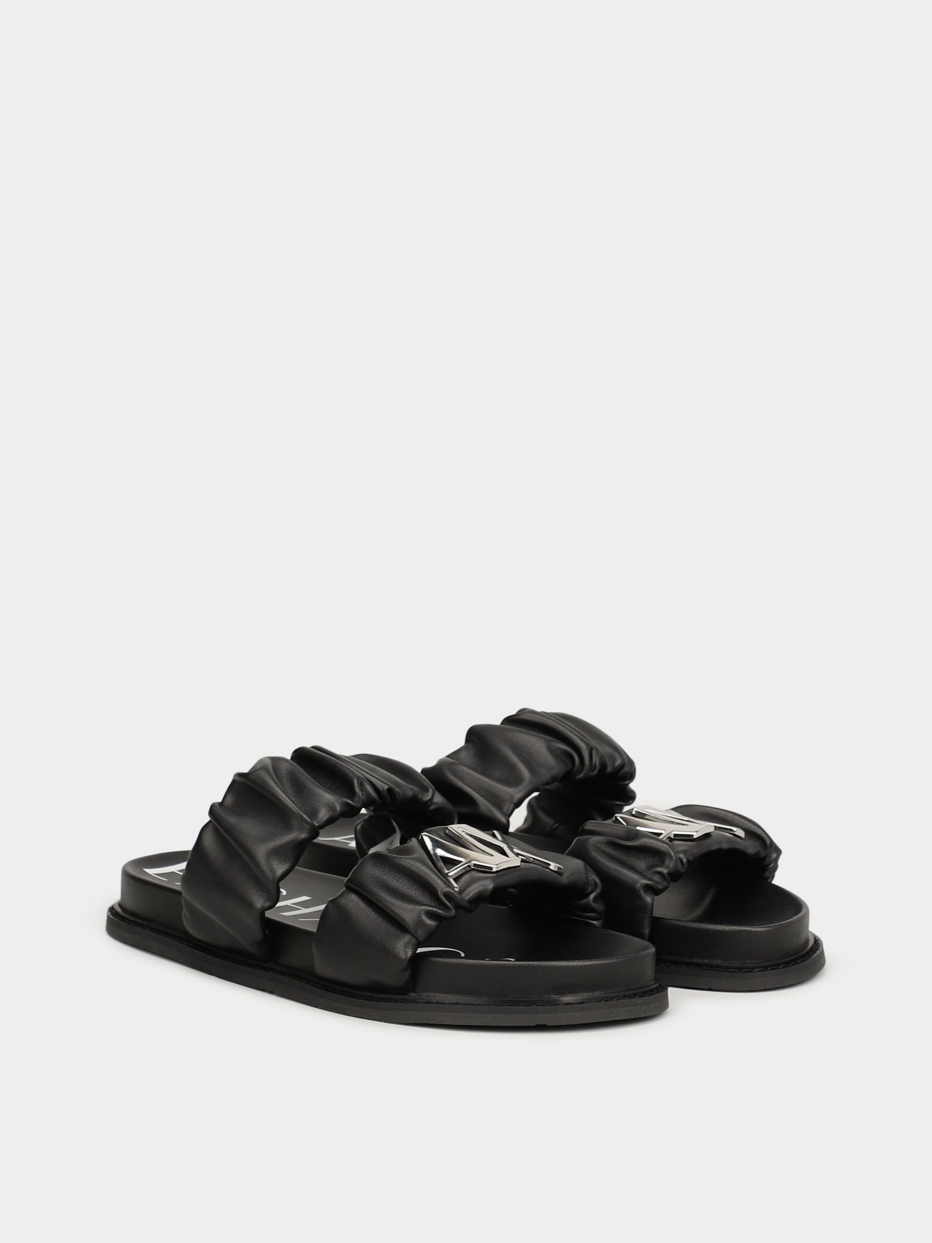 Шлёпанцы Armani Exchange модель XDP040-XV705-N763 Фото