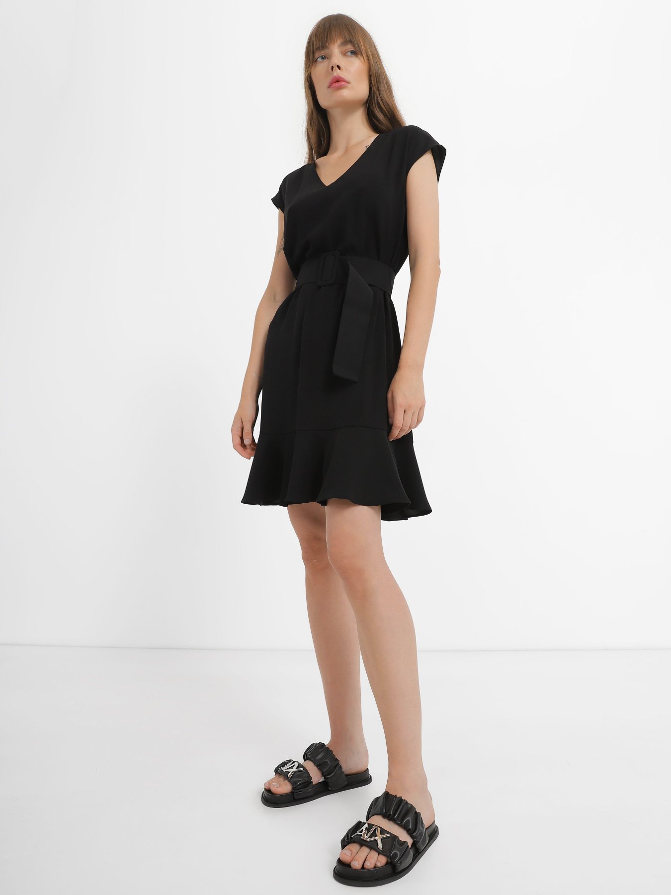 Шлёпанцы Armani Exchange модель XDP040-XV705-N763 Фото