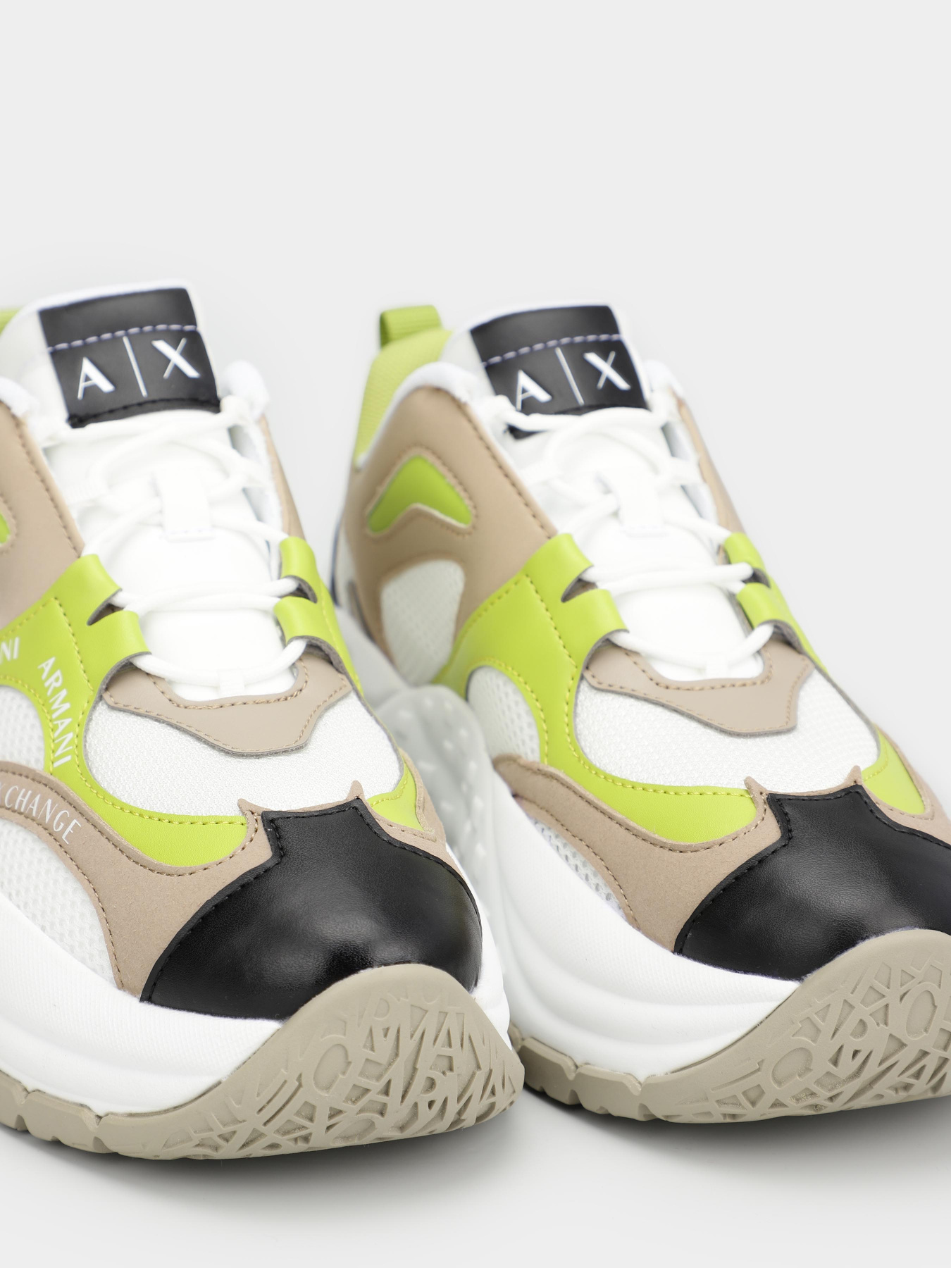 Кроссовки Armani Exchange модель XDX120-XV708-S600 Фото