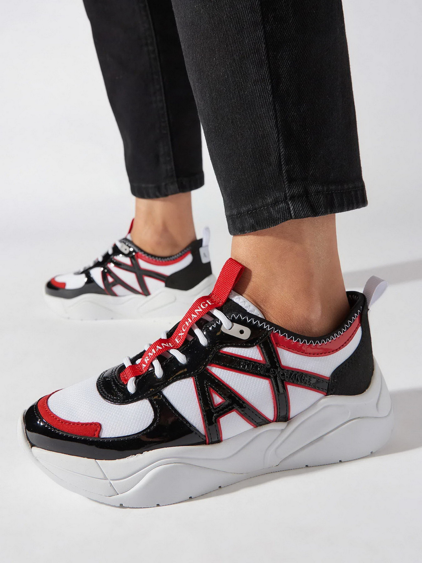 Кросівки Armani Exchange модель XDX039-XV311-S550 Фото