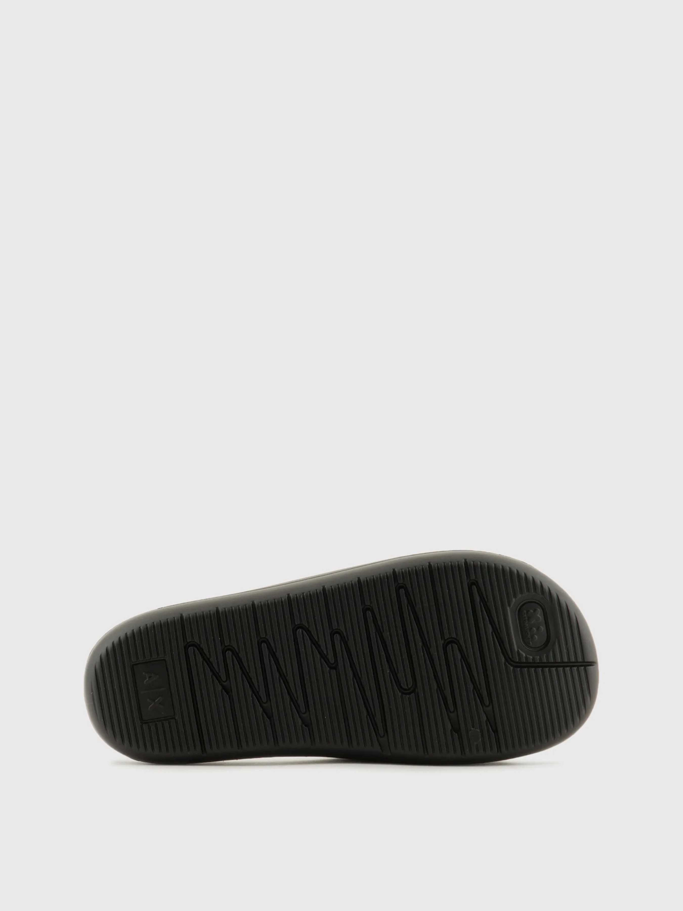 Шлёпанцы Armani Exchange модель XDP038-XV703-S277 Фото