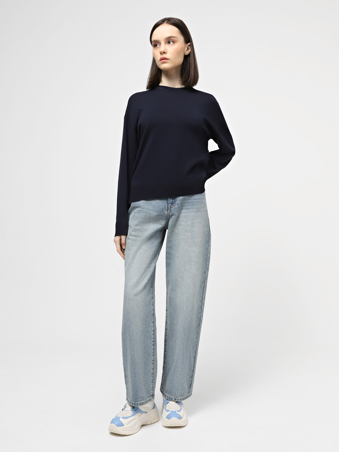 Кроссовки Armani Exchange модель XDX120-XV708-T801 Фото