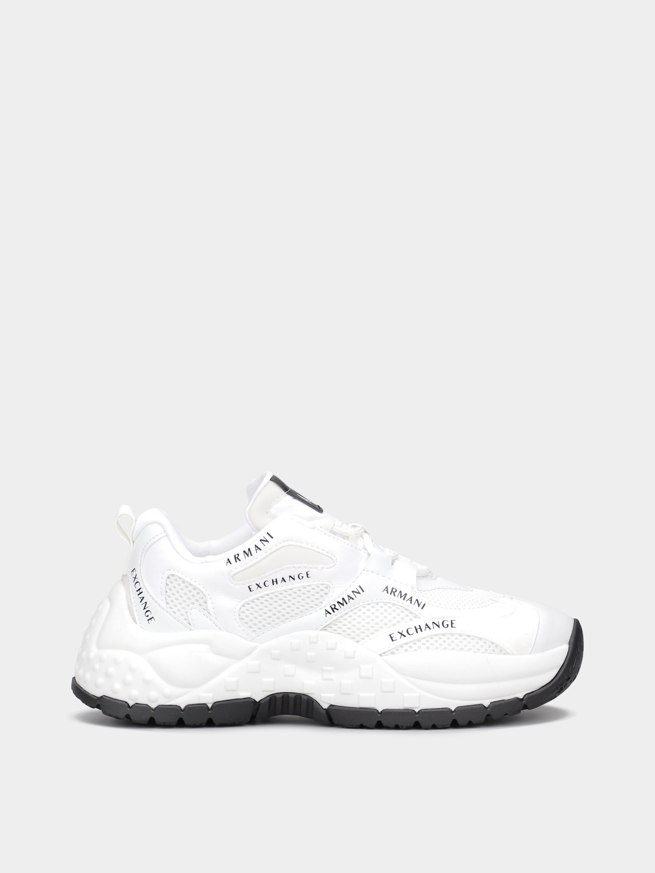 Кроссовки Armani Exchange модель XDX120-XV708-T802 Фото